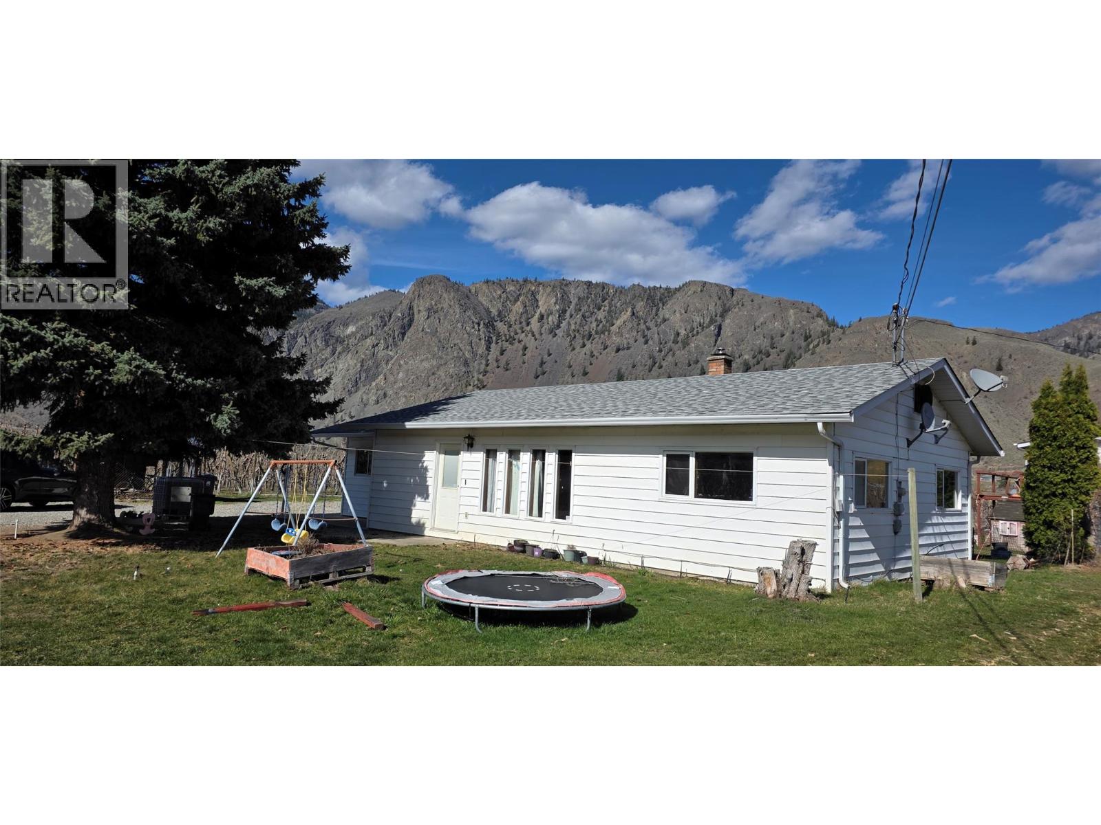 2292 Agar Road, Cawston, British Columbia  V0X 1C2 - Photo 3 - 10382123