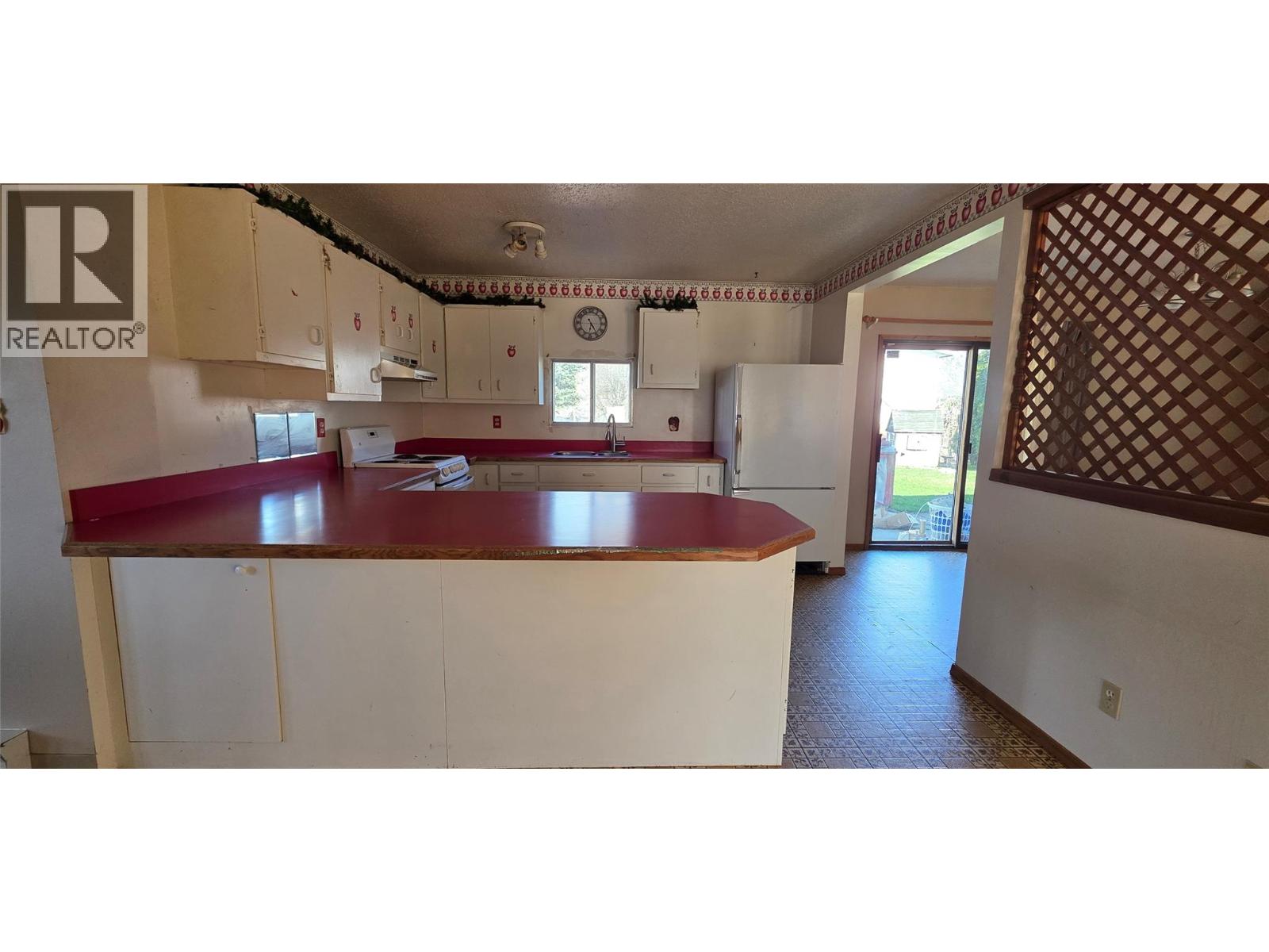 2292 Agar Road, Cawston, British Columbia  V0X 1C2 - Photo 7 - 10382123