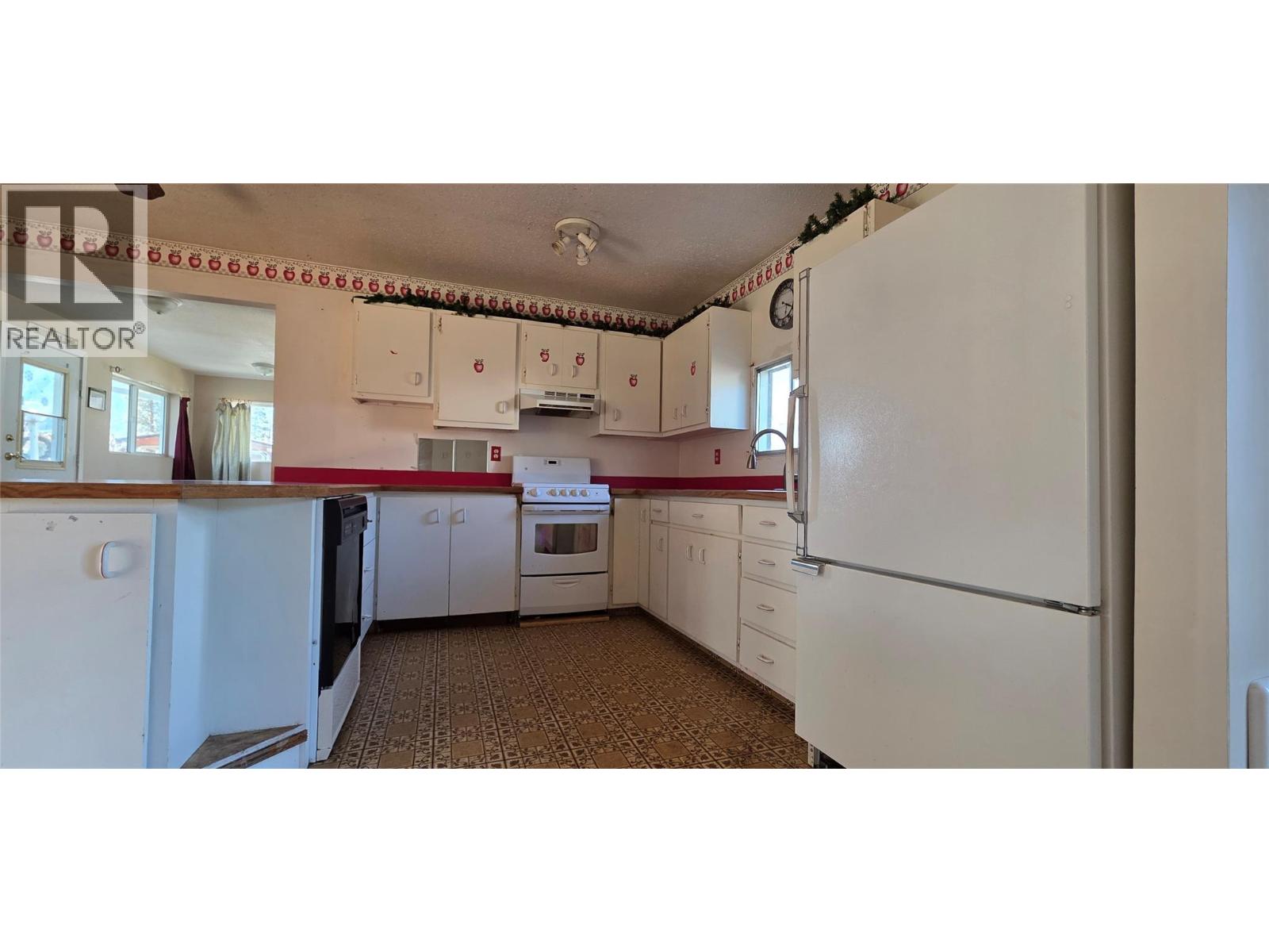 2292 Agar Road, Cawston, British Columbia  V0X 1C2 - Photo 9 - 10382123