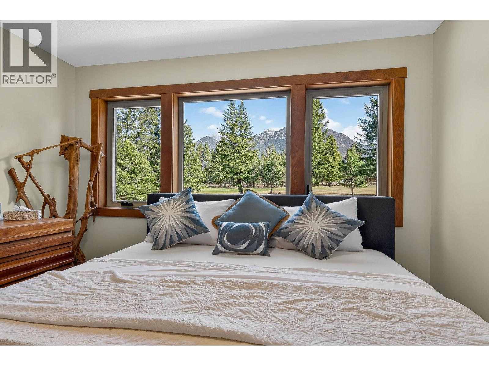 7540 Springs Terrace, Radium Hot Springs, British Columbia  V0A 1M0 - Photo 42 - 10382156