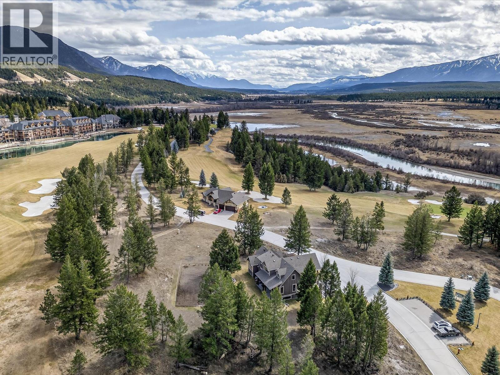 7540 Springs Terrace, Radium Hot Springs, British Columbia  V0A 1M0 - Photo 68 - 10382156