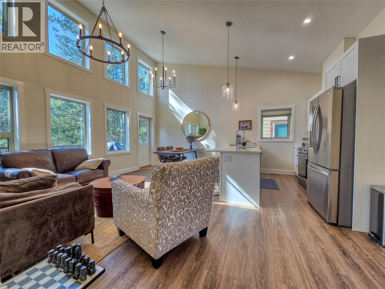 4926 Timber Ridge Road Unit# 32, Windermere, British Columbia  V0A 1K3 - Photo 12 - 10381516