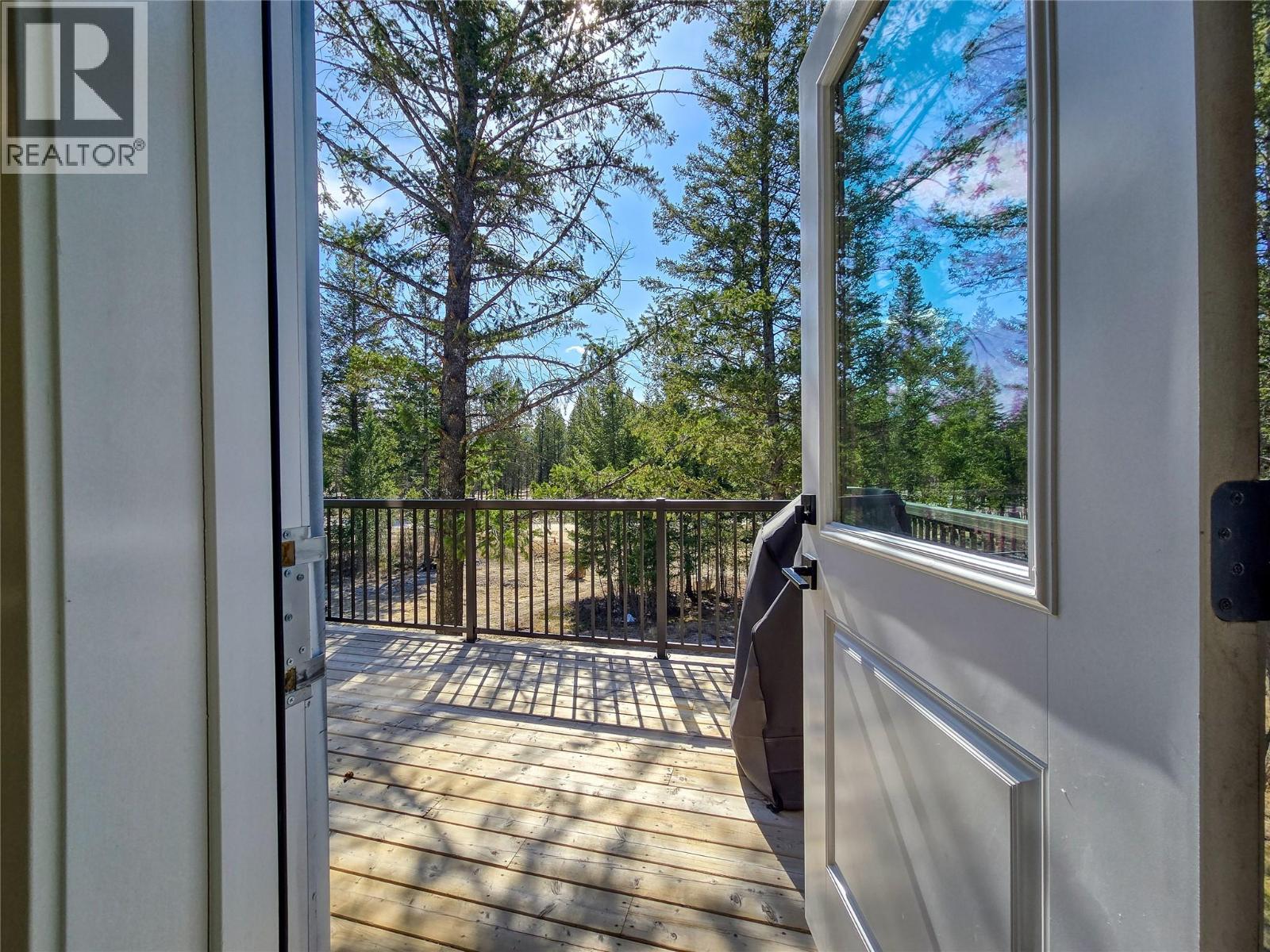 4926 Timber Ridge Road Unit# 32, Windermere, British Columbia  V0A 1K3 - Photo 17 - 10381516