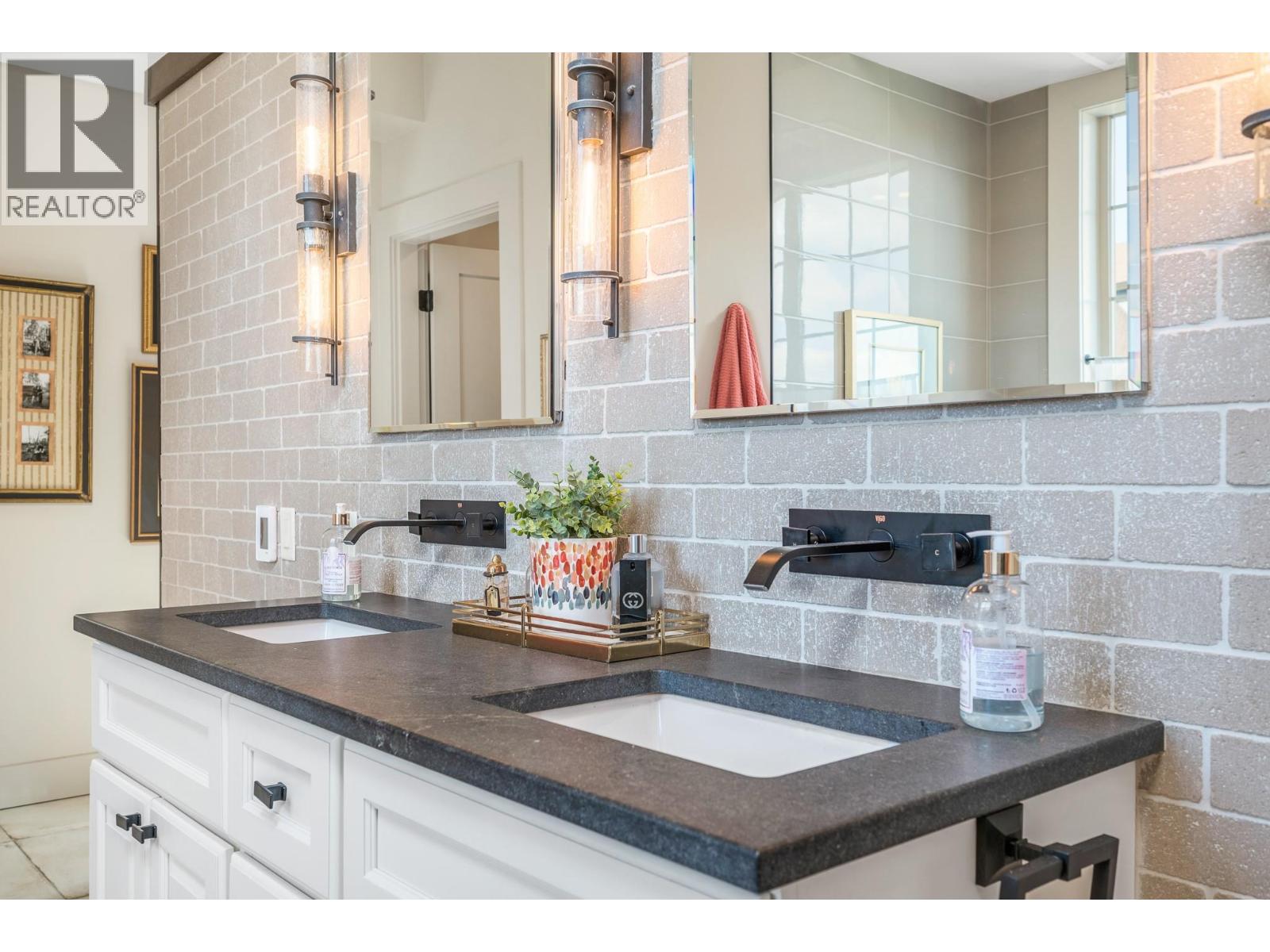 101 Village Centre Court Unit# 432, Vernon, British Columbia  V1H 1Y8 - Photo 24 - 10382133