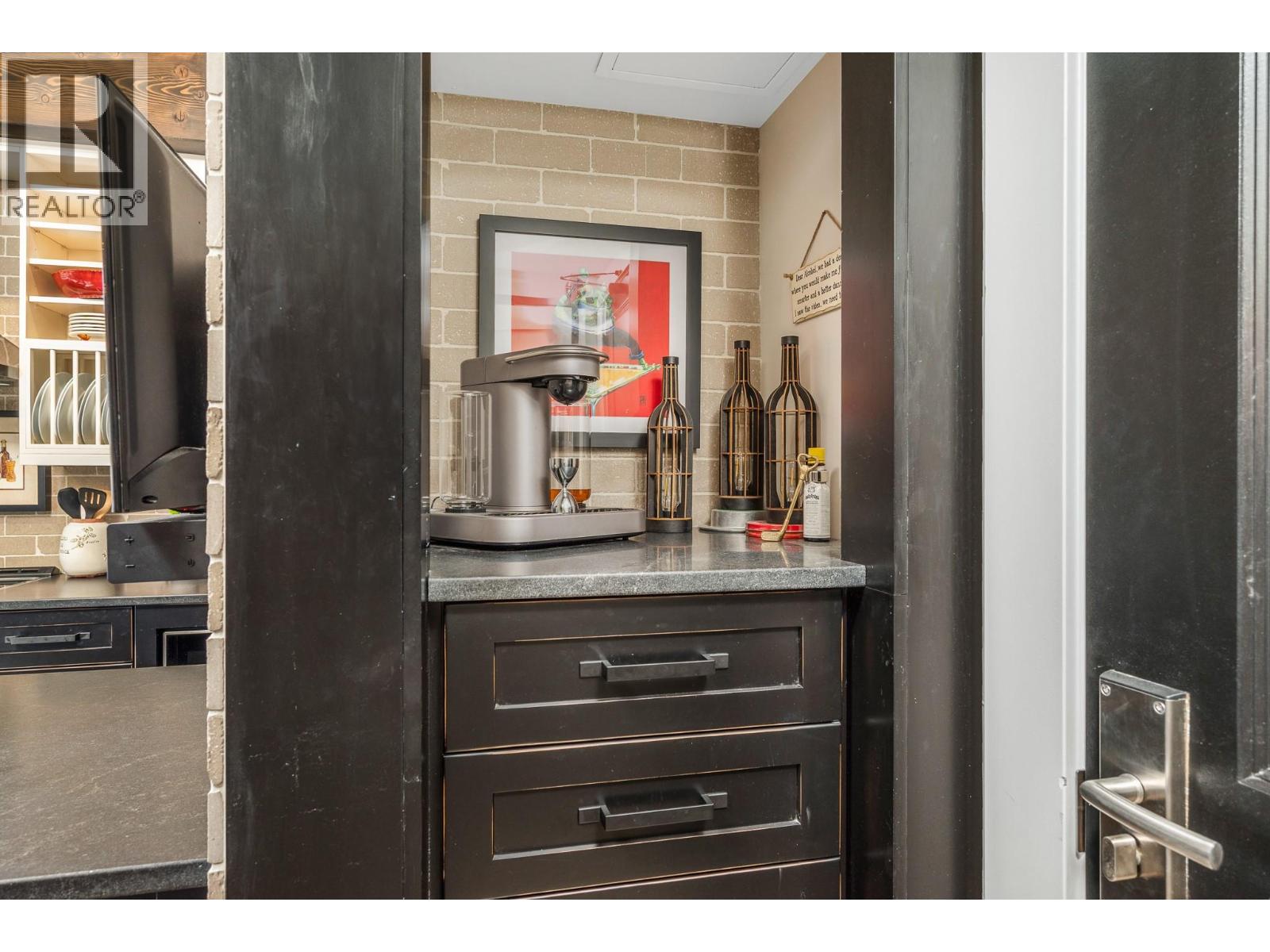 101 Village Centre Court Unit# 432, Vernon, British Columbia  V1H 1Y8 - Photo 3 - 10382133