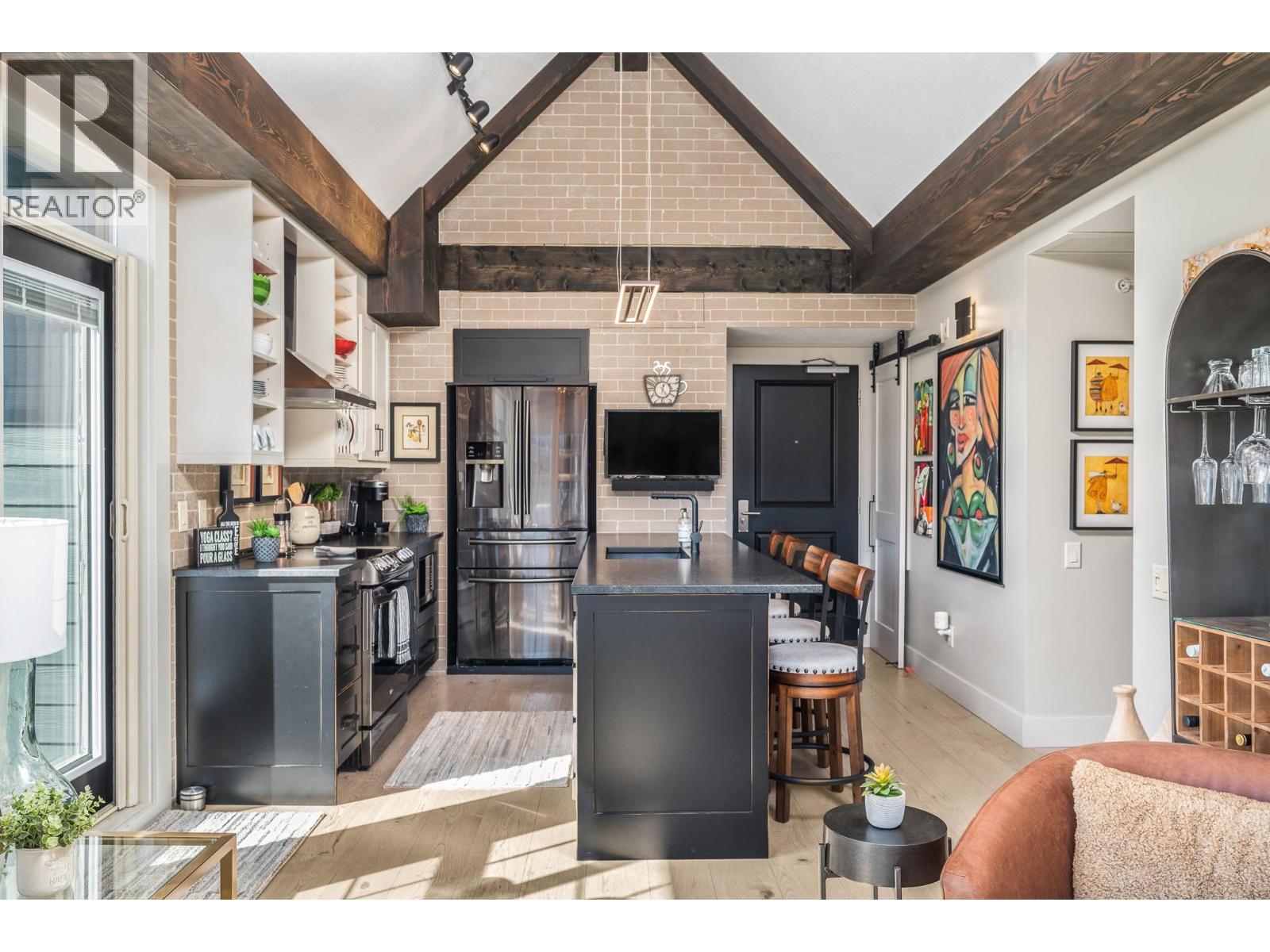 101 Village Centre Court Unit# 432, Vernon, British Columbia  V1H 1Y8 - Photo 5 - 10382133