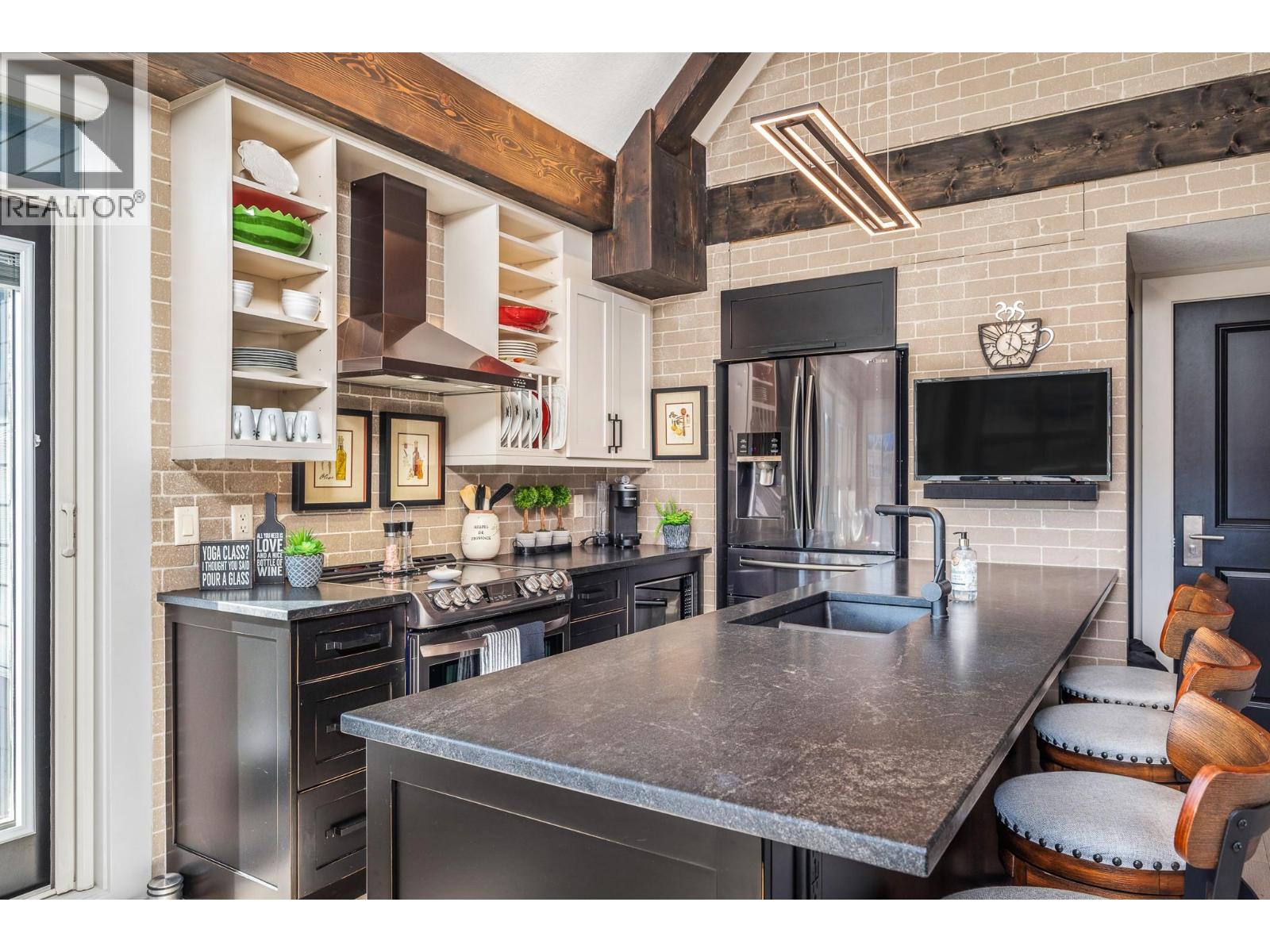 101 Village Centre Court Unit# 432, Vernon, British Columbia  V1H 1Y8 - Photo 6 - 10382133