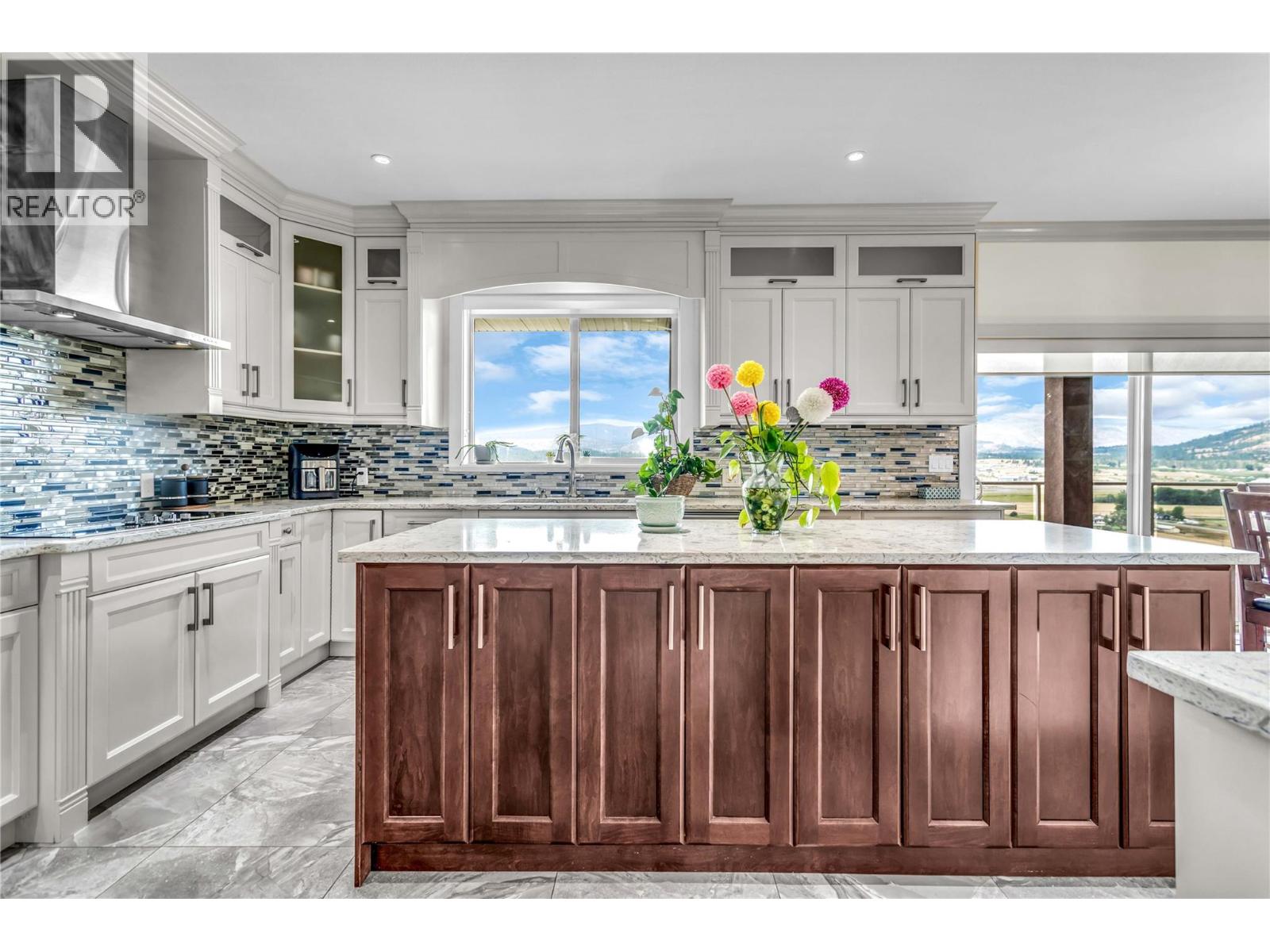 4561 Rittich Road, Kelowna, British Columbia  V1X 7V6 - Photo 10 - 10381156