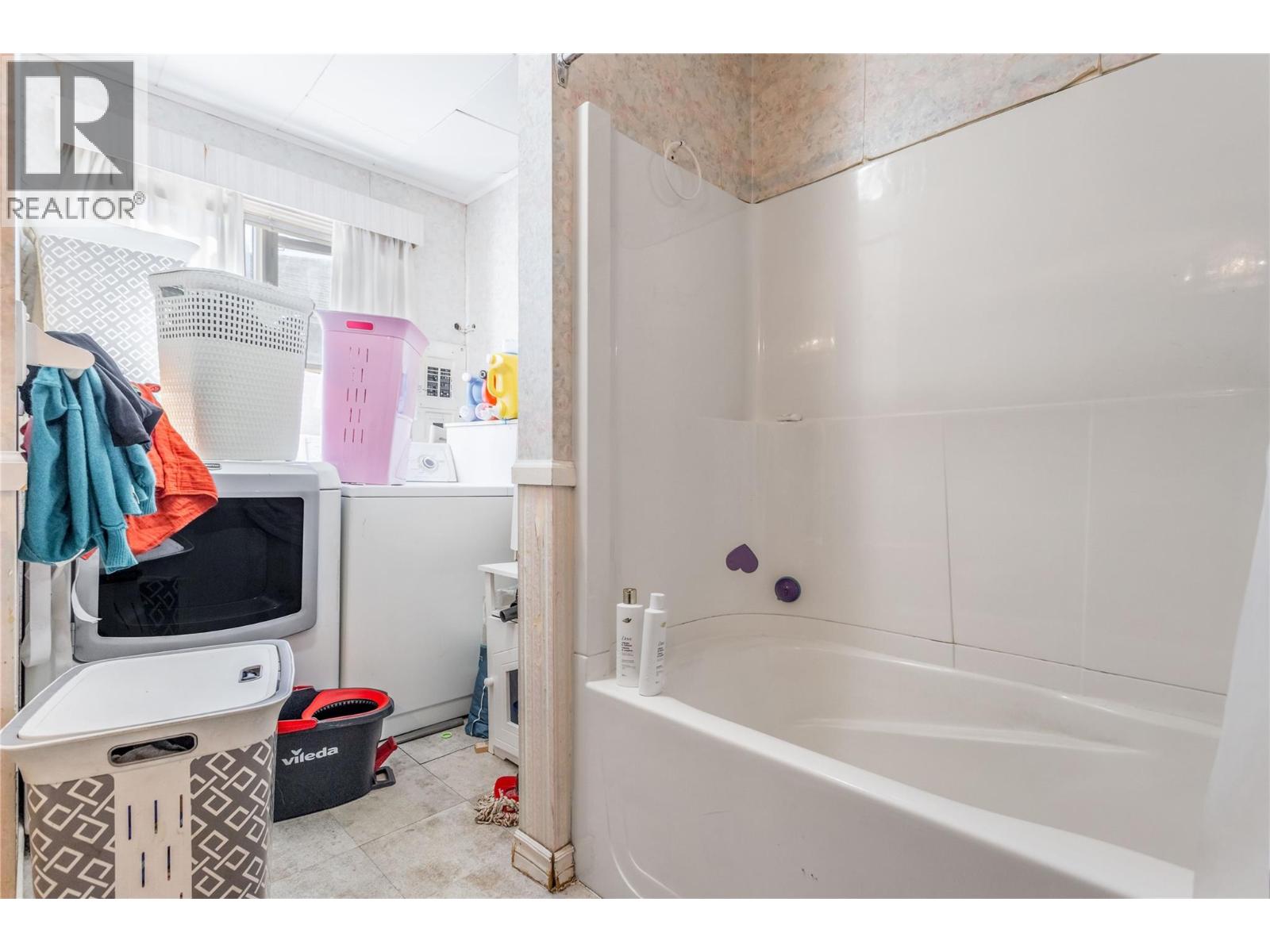 3144 Woodsdale Road, Lake Country, British Columbia  V4V 1X8 - Photo 17 - 10380538