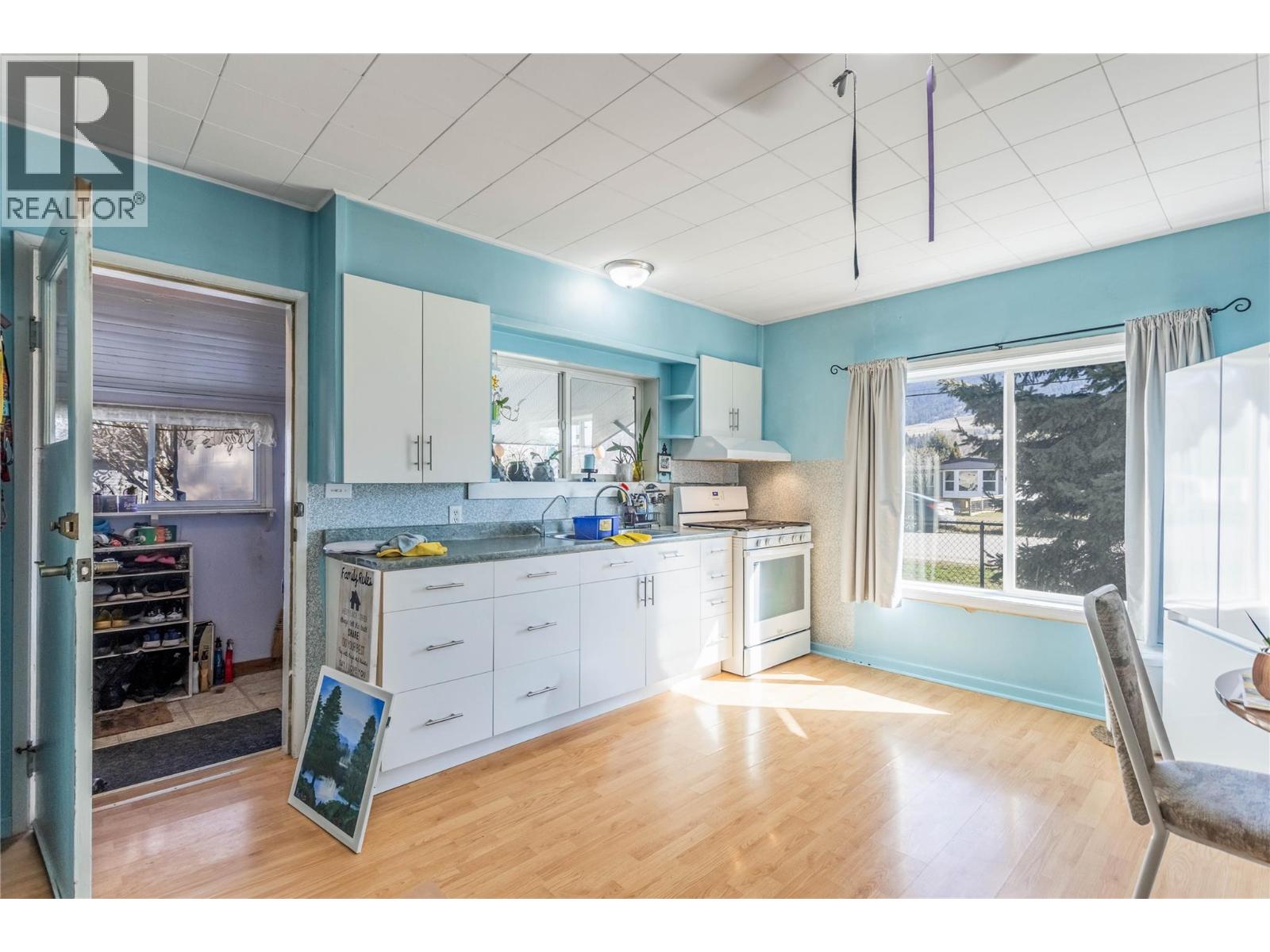 3156 Woodsdale Road, Lake Country, British Columbia  V4V 1X8 - Photo 11 - 10380534