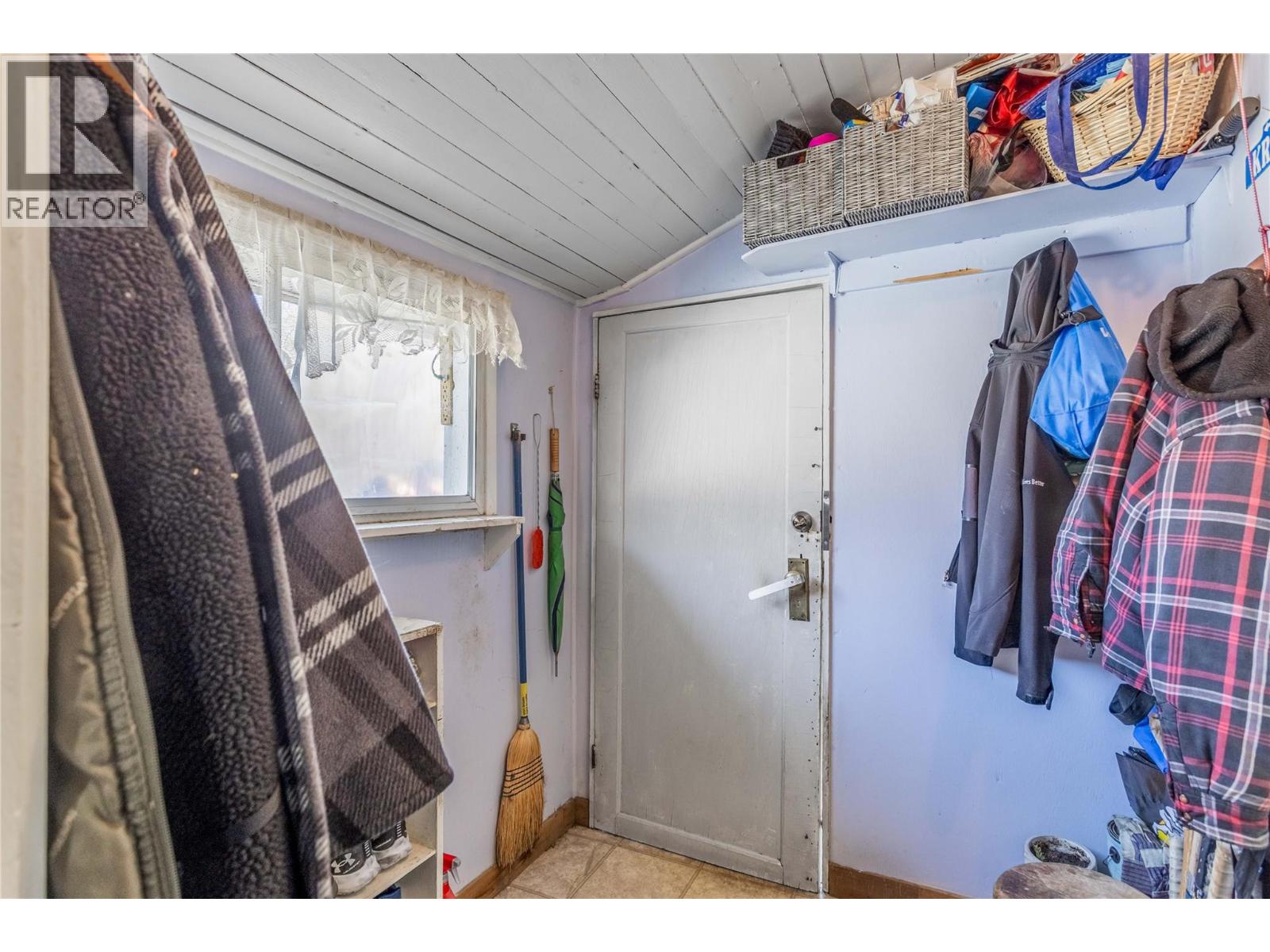 3156 Woodsdale Road, Lake Country, British Columbia  V4V 1X8 - Photo 22 - 10380534