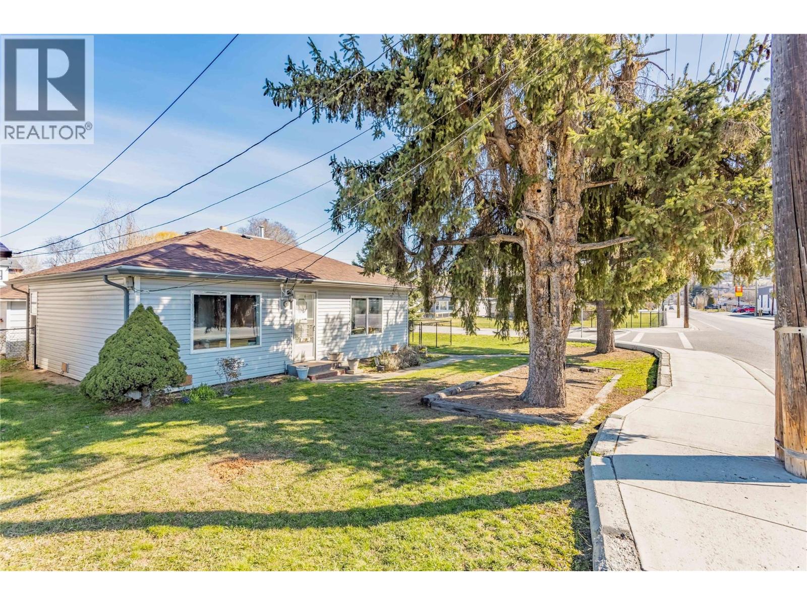 3156 Woodsdale Road, Lake Country, British Columbia  V4V 1X8 - Photo 4 - 10380534