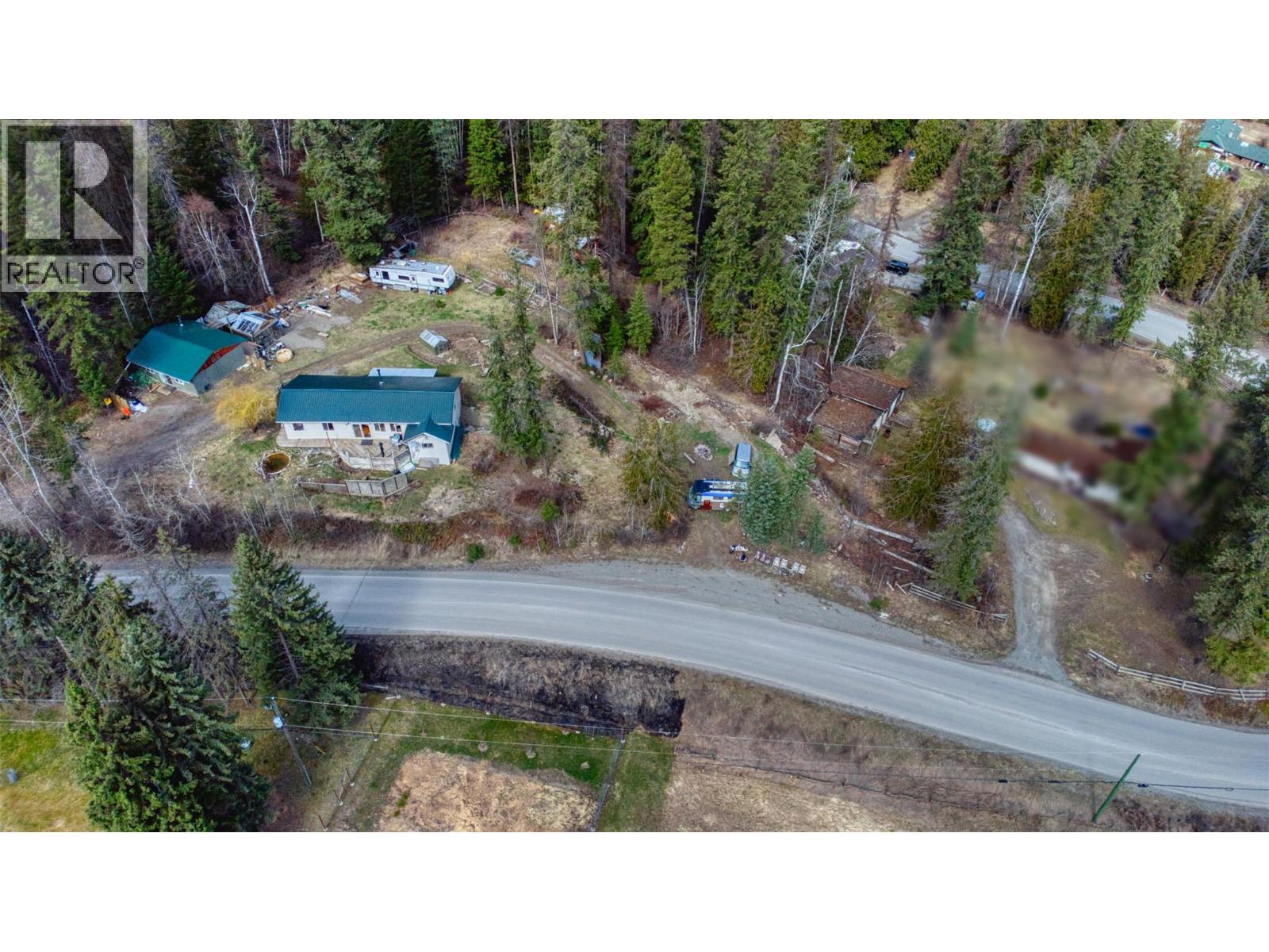 12 Specht Road, Cherryville, British Columbia  V0E 2G3 - Photo 34 - 10382145