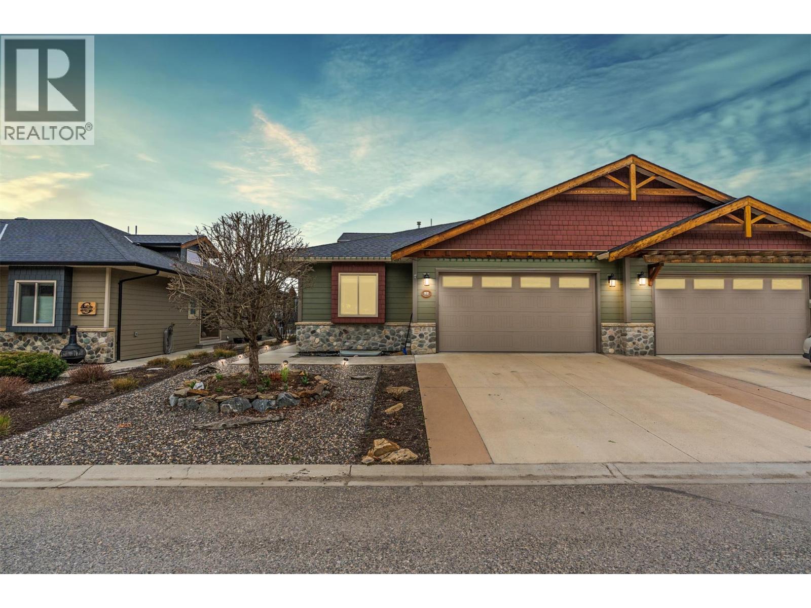 2444 York Avenue Unit# 32, Armstrong, British Columbia  V4Y 0Y3 - Photo 1 - 10381936