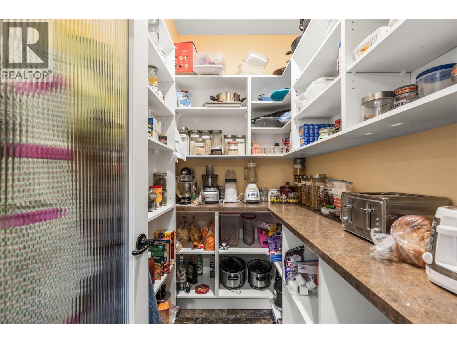 2444 York Avenue Unit# 32, Armstrong, British Columbia  V4Y 0Y3 - Photo 27 - 10381936