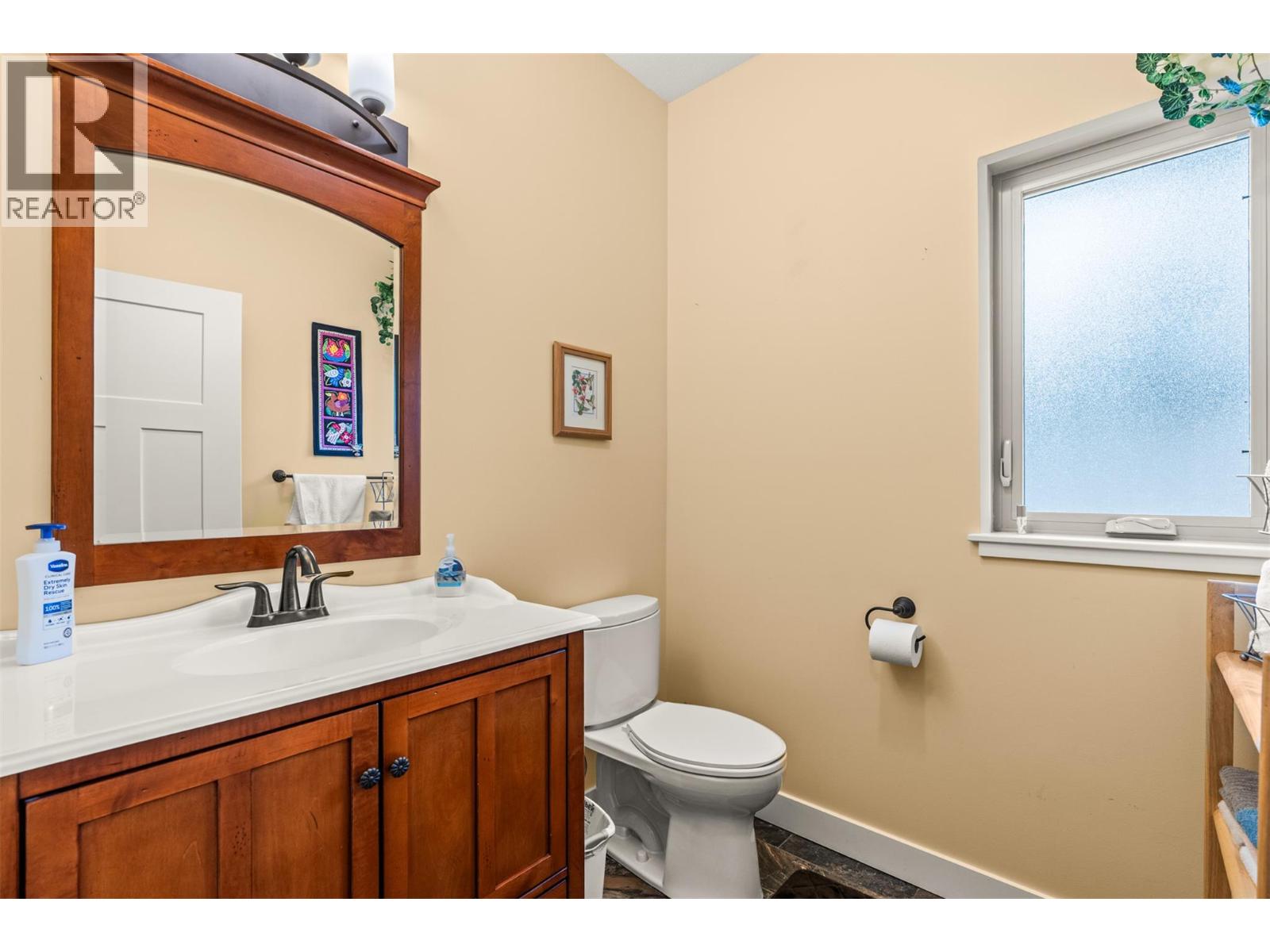 2444 York Avenue Unit# 32, Armstrong, British Columbia  V4Y 0Y3 - Photo 29 - 10381936