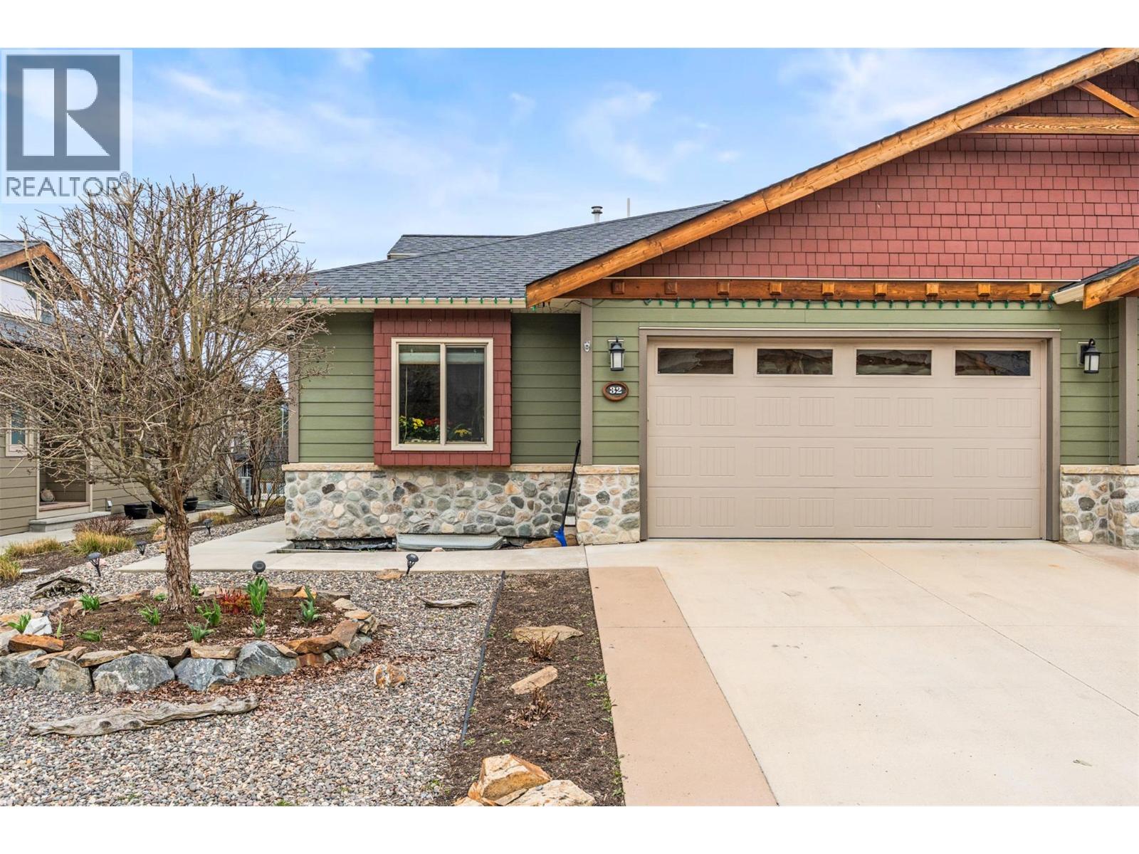 2444 York Avenue Unit# 32, Armstrong, British Columbia  V4Y 0Y3 - Photo 3 - 10381936