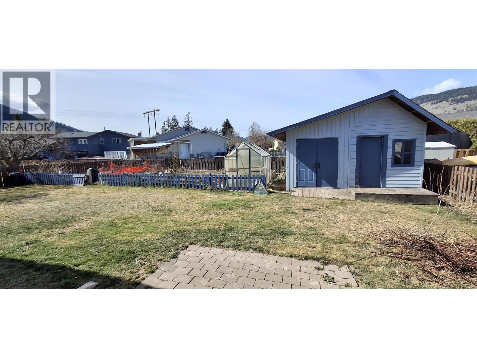 338 Beach Drive, Chase, British Columbia  V0E 1M0 - Photo 32 - 10381934