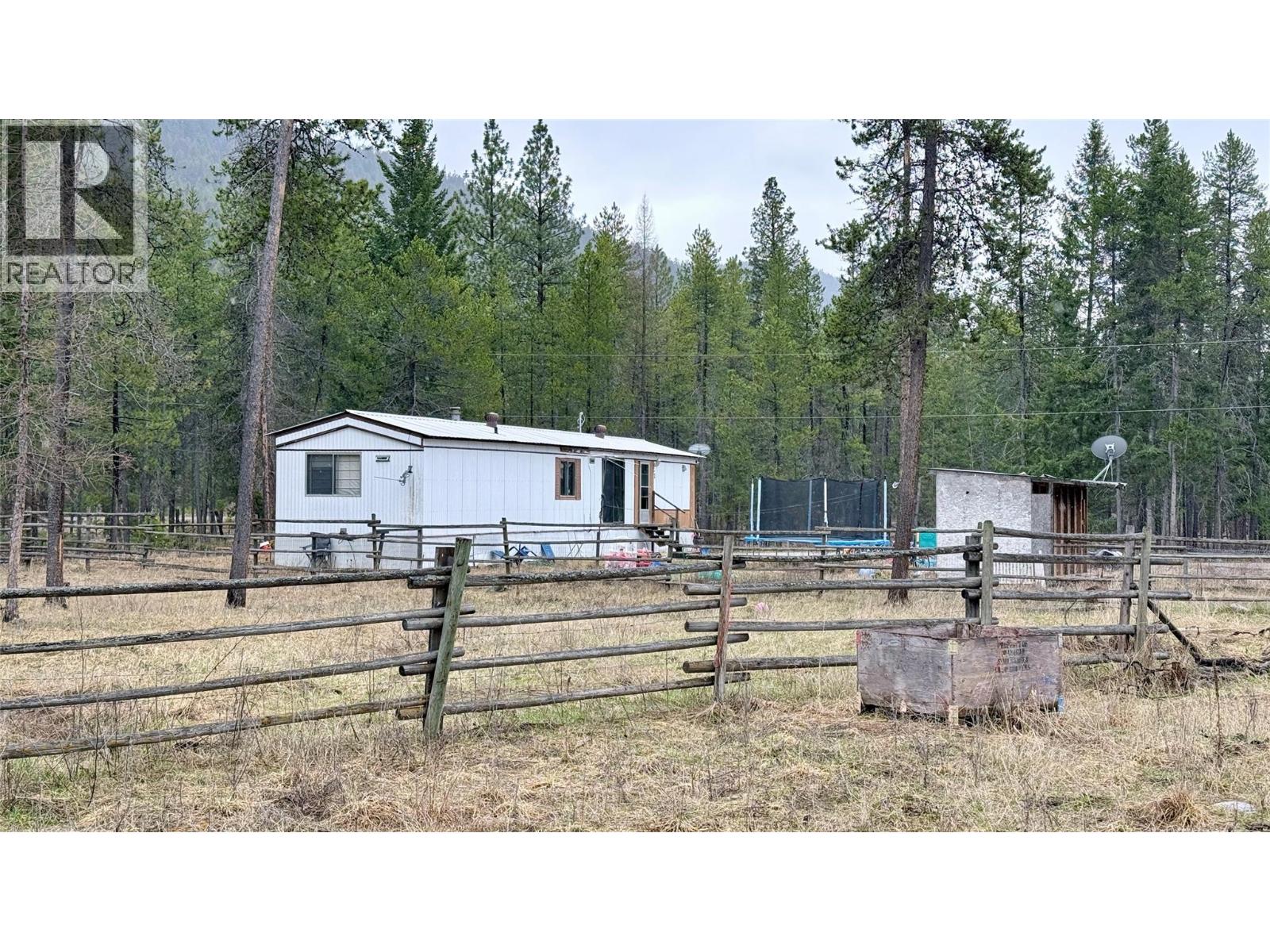 11 Haggen Road, Beaverdell, British Columbia  V0H 1A0 - Photo 14 - 10382191