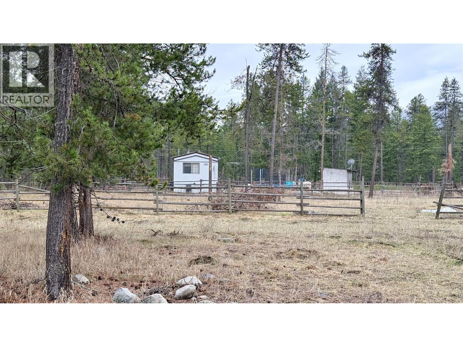 11 Haggen Road, Beaverdell, British Columbia  V0H 1A0 - Photo 8 - 10382191