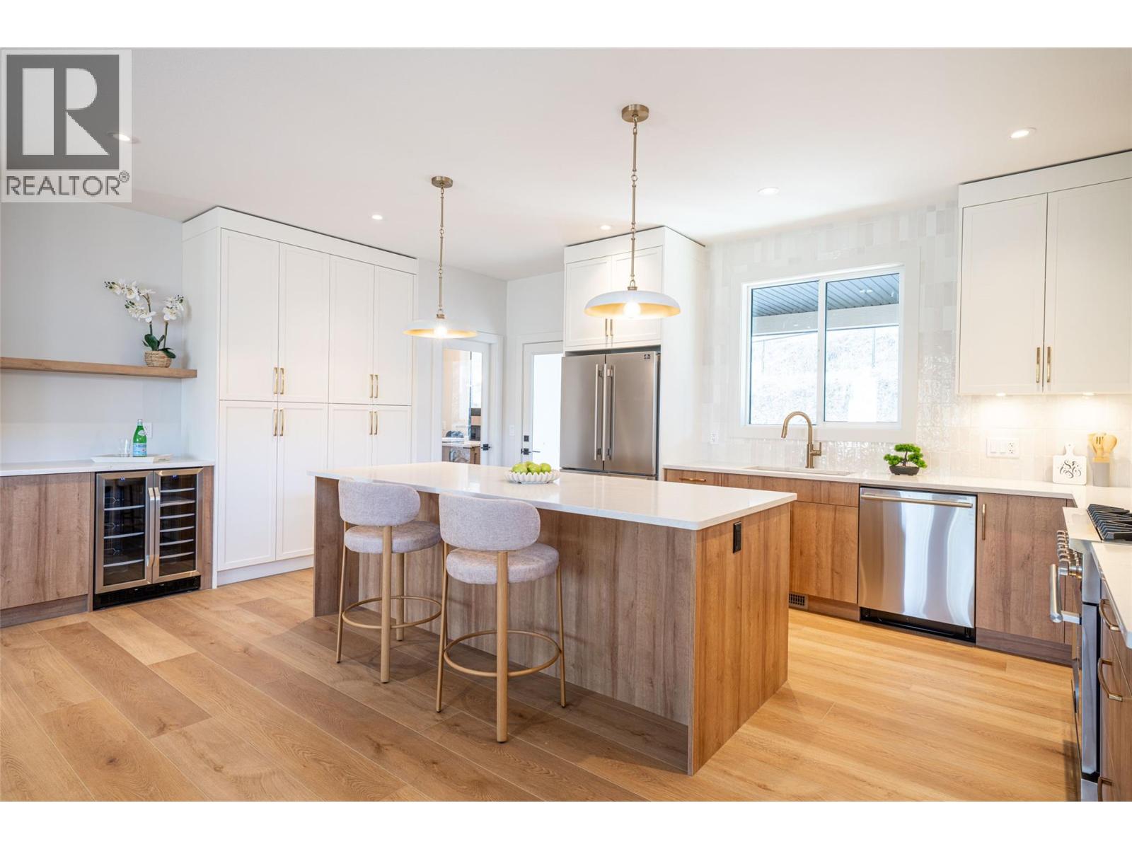 2079 Cortina Drive, Kelowna, British Columbia  V1P 0B2 - Photo 10 - 10381629