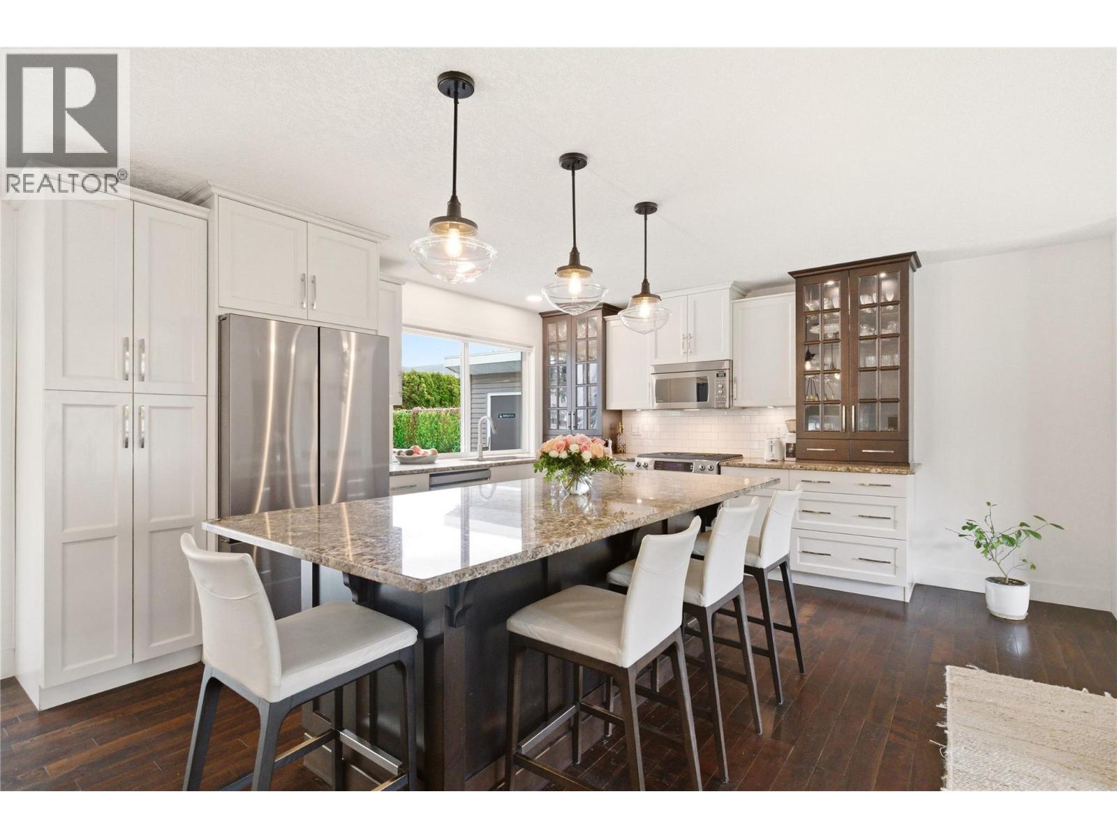 4337 Dunvegan Court, Kelowna, British Columbia  V1W 2L6 - Photo 13 - 10382135