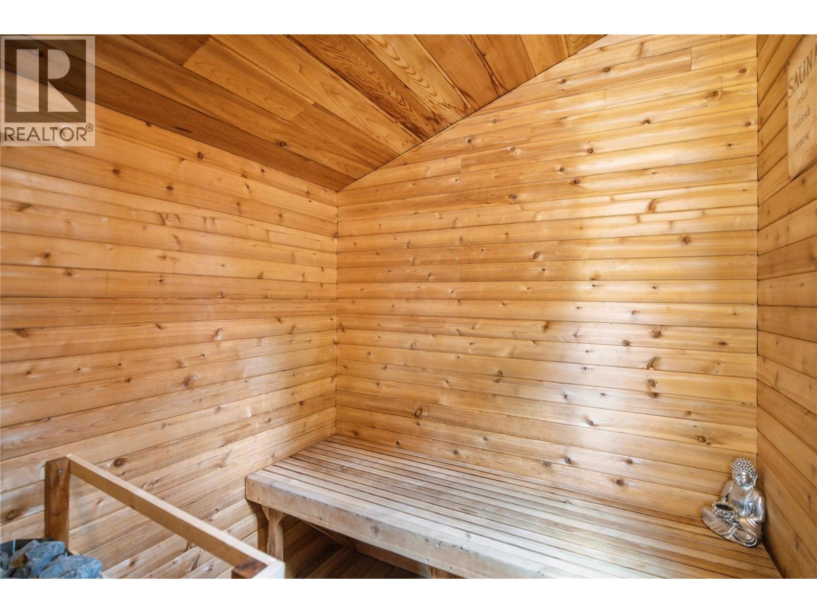 4337 Dunvegan Court, Kelowna, British Columbia  V1W 2L6 - Photo 37 - 10382135