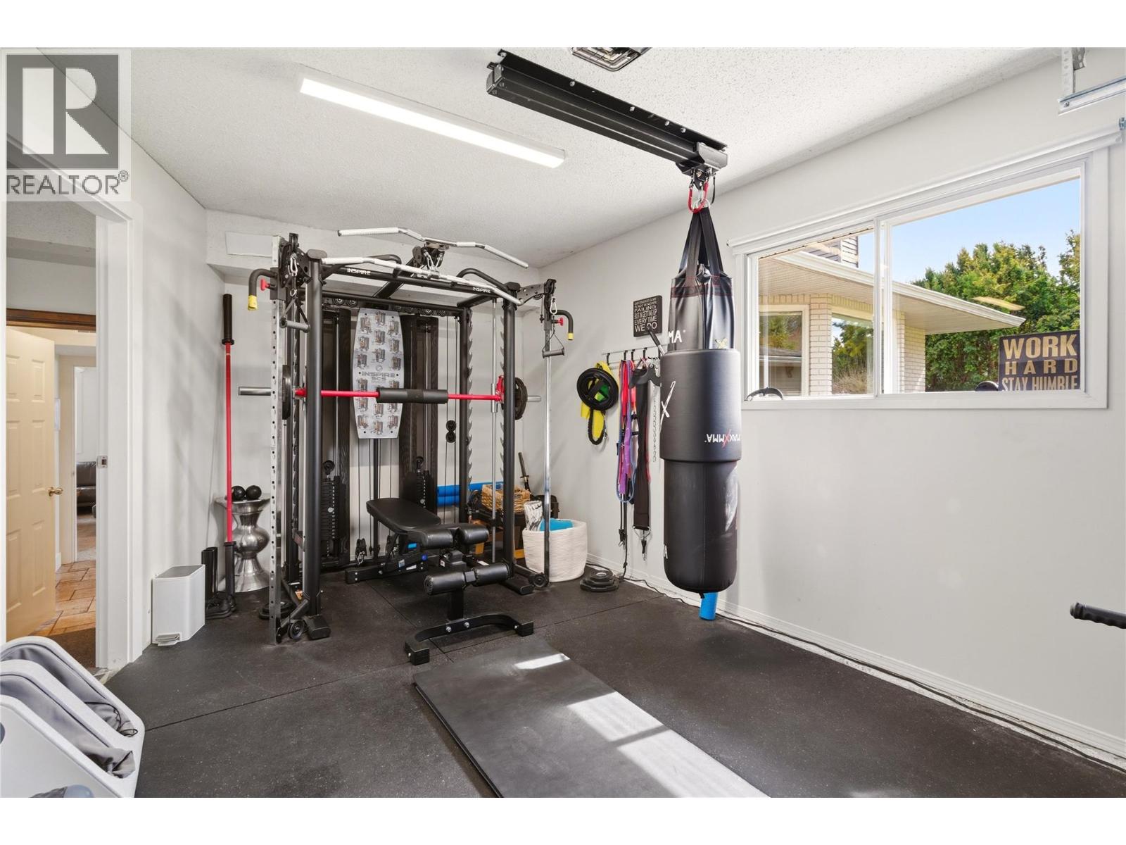 4337 Dunvegan Court, Kelowna, British Columbia  V1W 2L6 - Photo 40 - 10382135