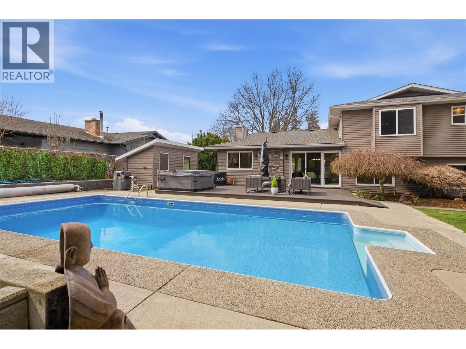 4337 Dunvegan Court, Kelowna, British Columbia  V1W 2L6 - Photo 5 - 10382135