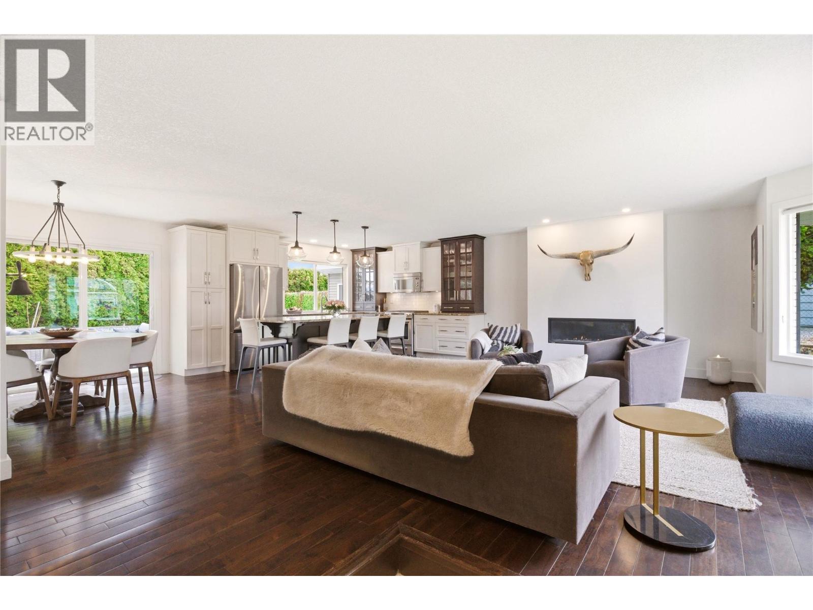 4337 Dunvegan Court, Kelowna, British Columbia  V1W 2L6 - Photo 9 - 10382135