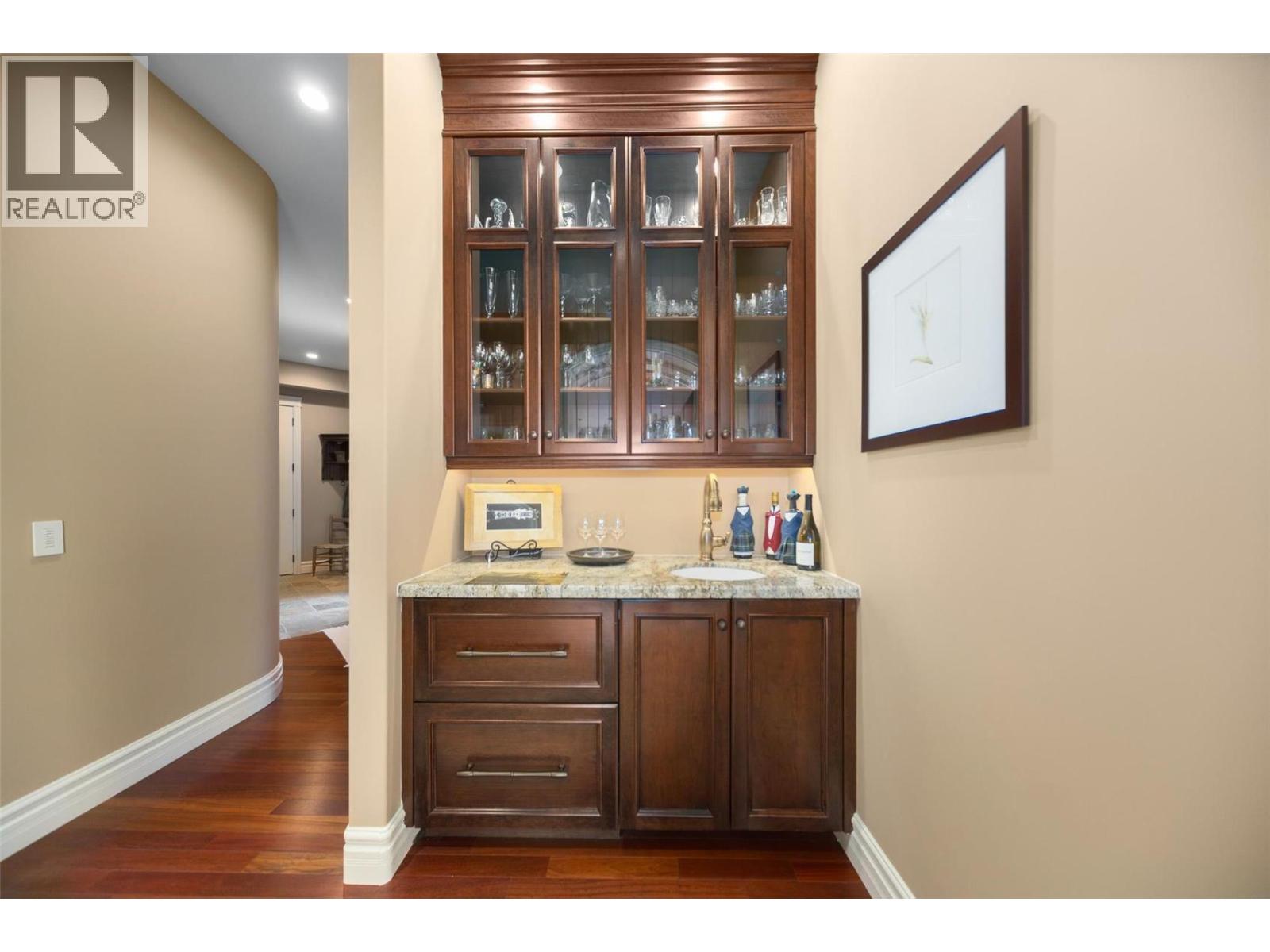 225 Swick Road, Kelowna, British Columbia  V1W 4J5 - Photo 23 - 10380808