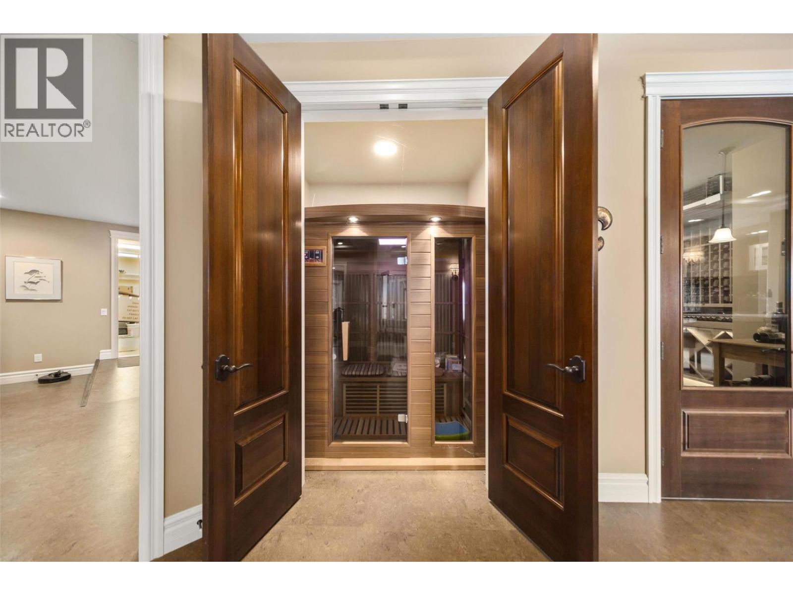 225 Swick Road, Kelowna, British Columbia  V1W 4J5 - Photo 57 - 10380808