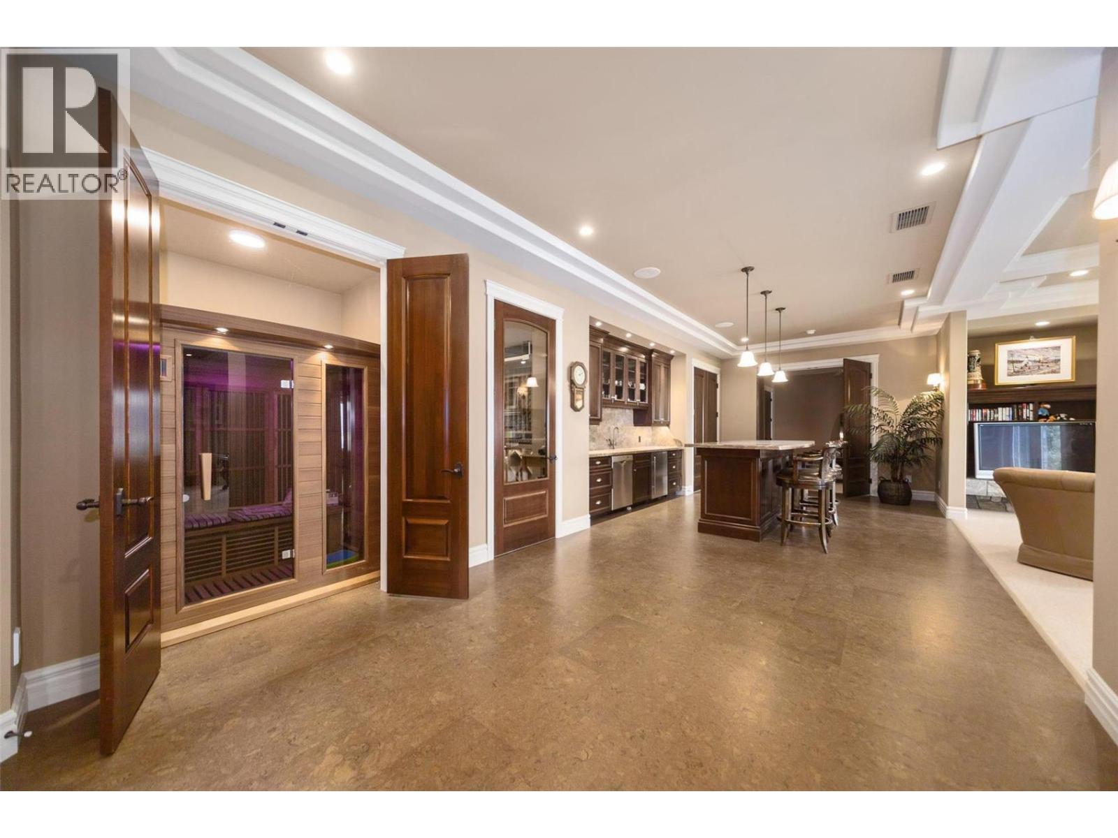 225 Swick Road, Kelowna, British Columbia  V1W 4J5 - Photo 72 - 10380808