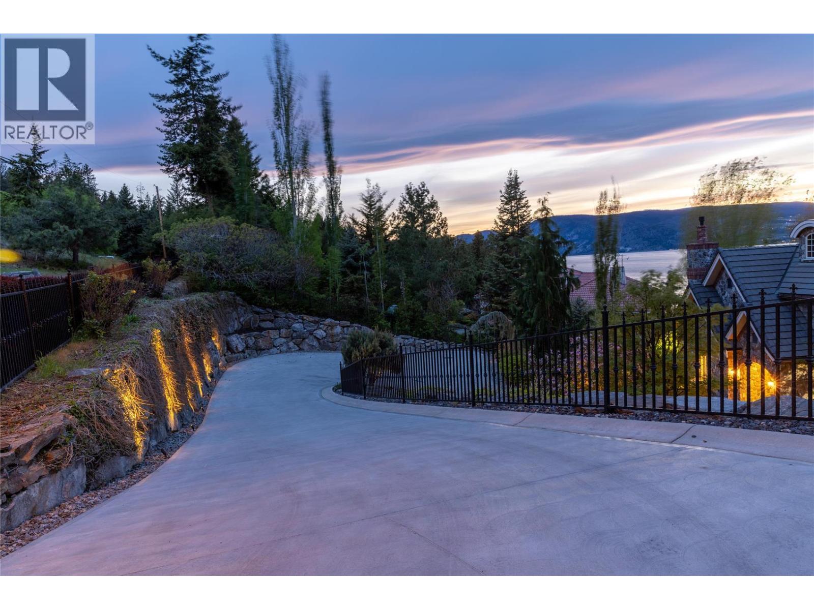 225 Swick Road, Kelowna, British Columbia  V1W 4J5 - Photo 94 - 10380808