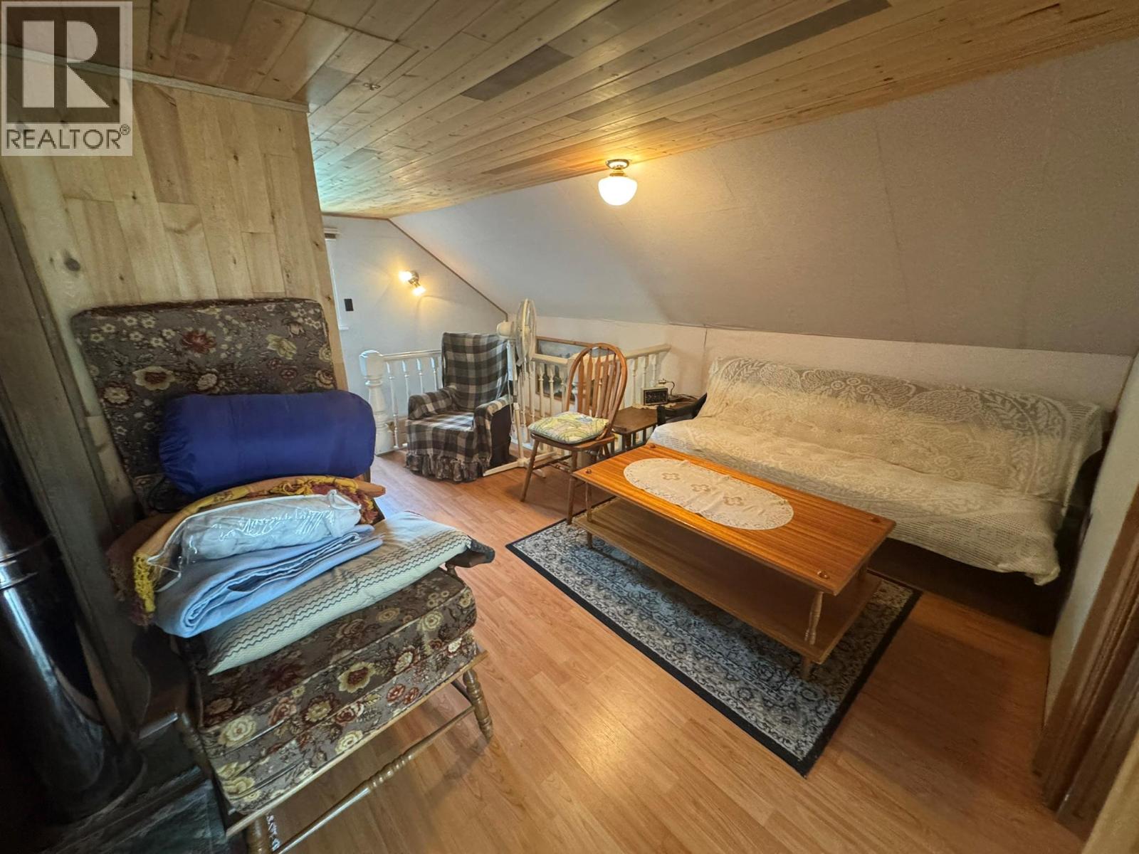 2614 Otter Avenue, Coalmont-Tulameen, British Columbia  V0X 1W0 - Photo 14 - 10382144