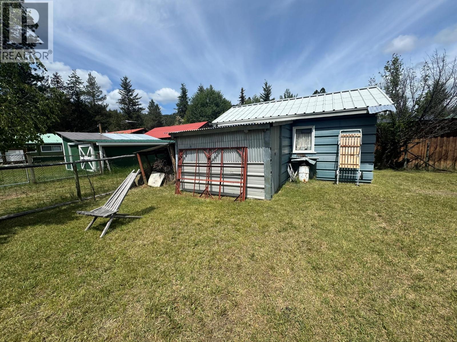 2614 Otter Avenue, Coalmont-Tulameen, British Columbia  V0X 1W0 - Photo 17 - 10382144