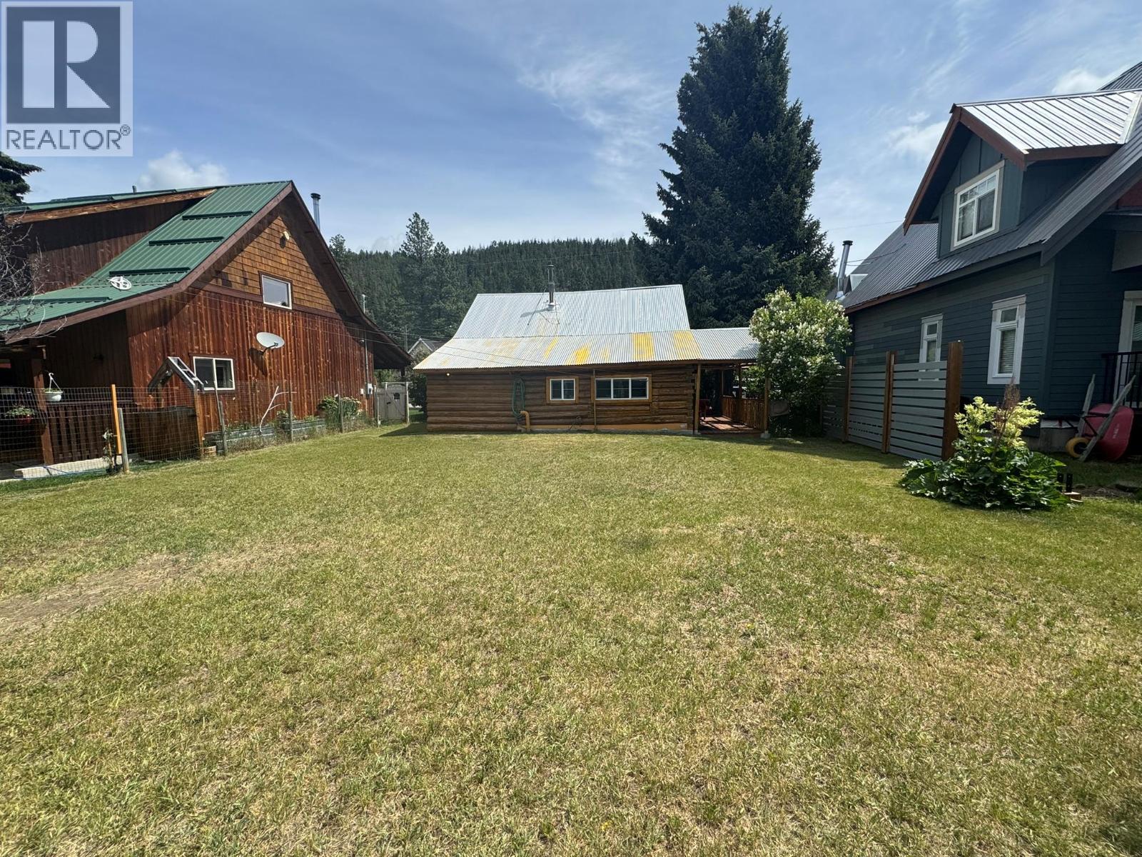 2614 Otter Avenue, Coalmont-Tulameen, British Columbia  V0X 1W0 - Photo 18 - 10382144