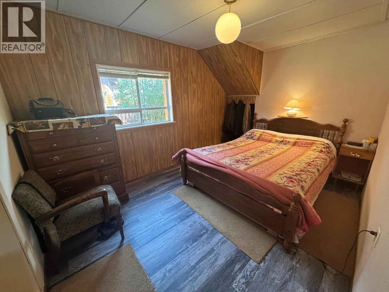 2614 Otter Avenue, Coalmont-Tulameen, British Columbia  V0X 1W0 - Photo 9 - 10382144