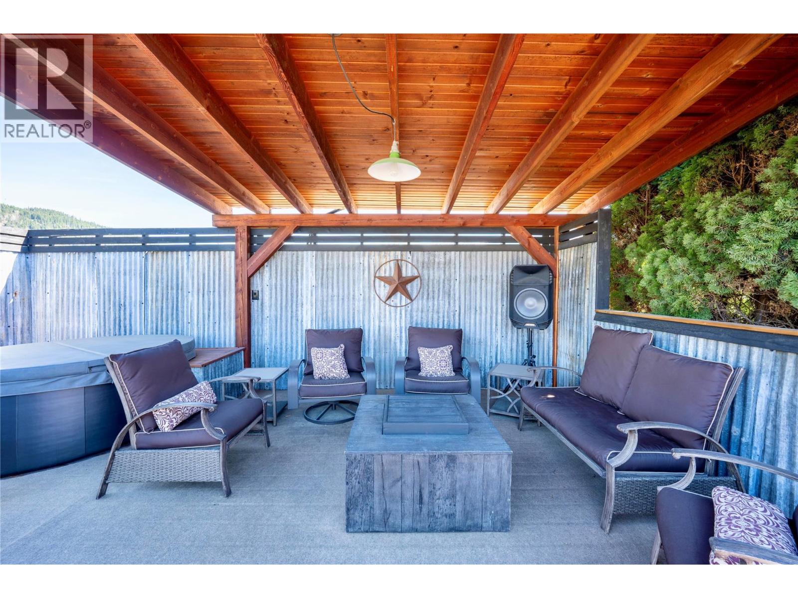 314 Finlayson Street, Sicamous, British Columbia  V0E 2V0 - Photo 12 - 10382232