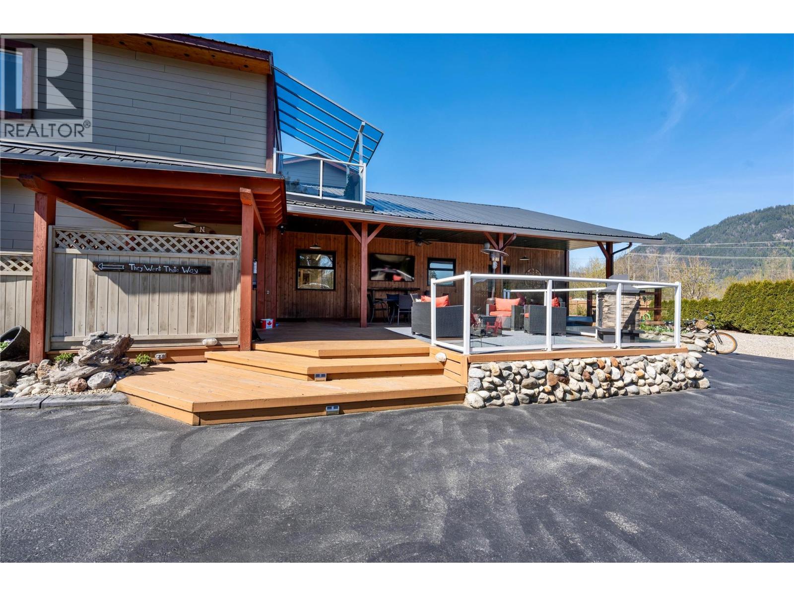 314 Finlayson Street, Sicamous, British Columbia  V0E 2V0 - Photo 14 - 10382232