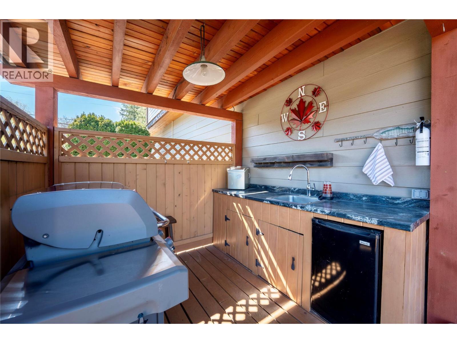 314 Finlayson Street, Sicamous, British Columbia  V0E 2V0 - Photo 18 - 10382232