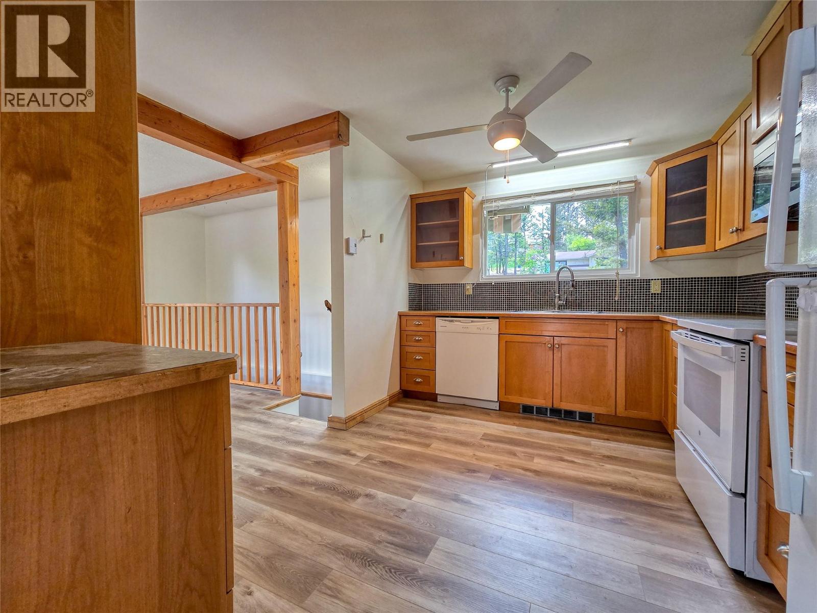 1502 10th Avenue, Invermere, British Columbia  v0a 1k0 - Photo 14 - 10382138