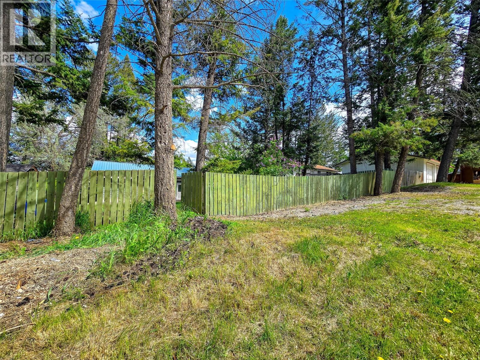 1502 10th Avenue, Invermere, British Columbia  v0a 1k0 - Photo 27 - 10382138