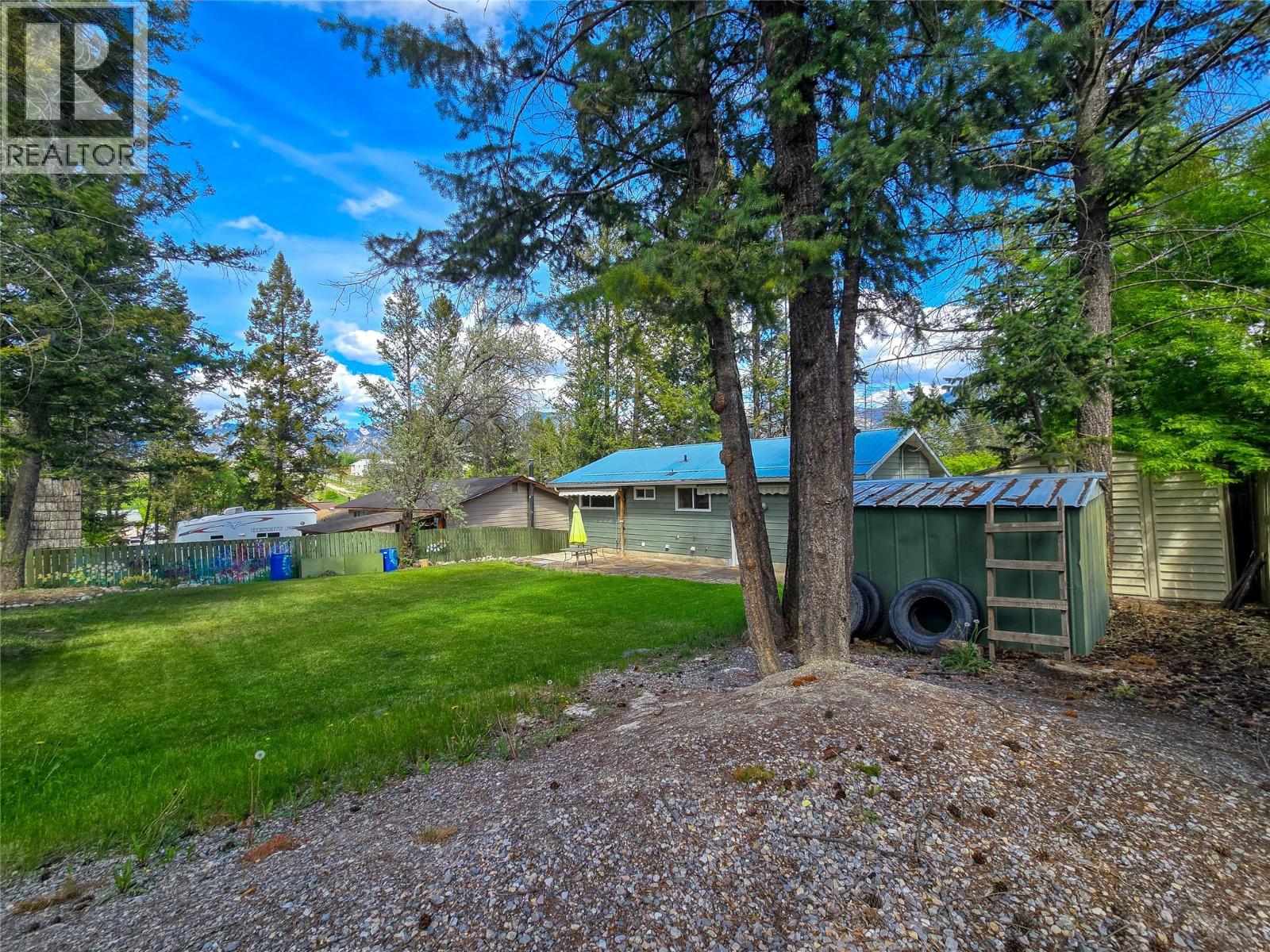 1502 10th Avenue, Invermere, British Columbia  v0a 1k0 - Photo 34 - 10382138