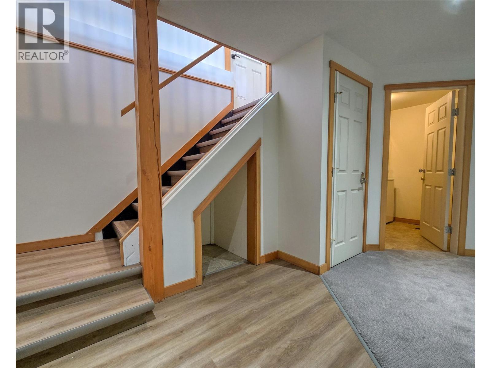 1502 10th Avenue, Invermere, British Columbia  v0a 1k0 - Photo 42 - 10382138