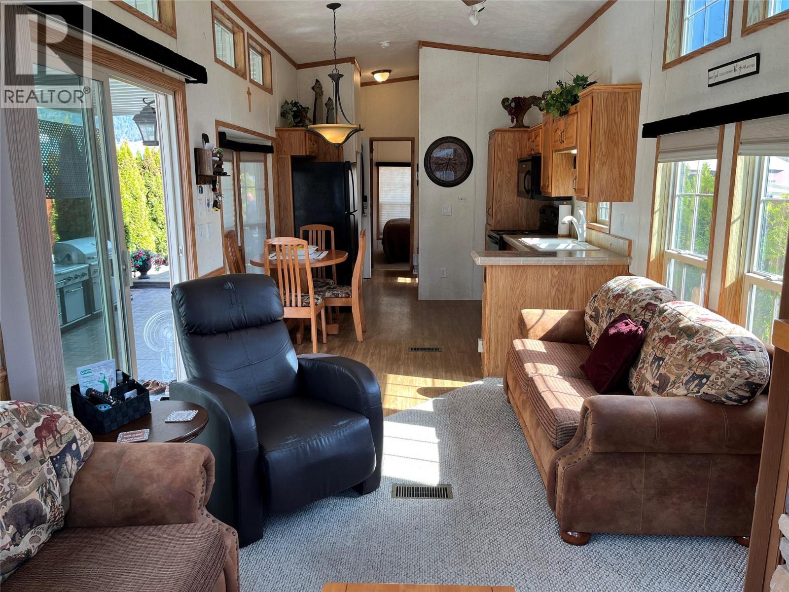 1383 Silver Sands Road Unit# 120, Sicamous, British Columbia  V0E 2V1 - Photo 12 - 10381755