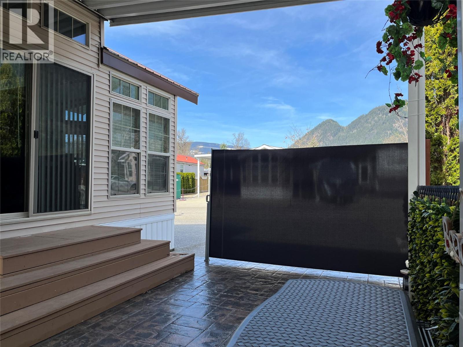 1383 Silver Sands Road Unit# 120, Sicamous, British Columbia  V0E 2V1 - Photo 32 - 10381755