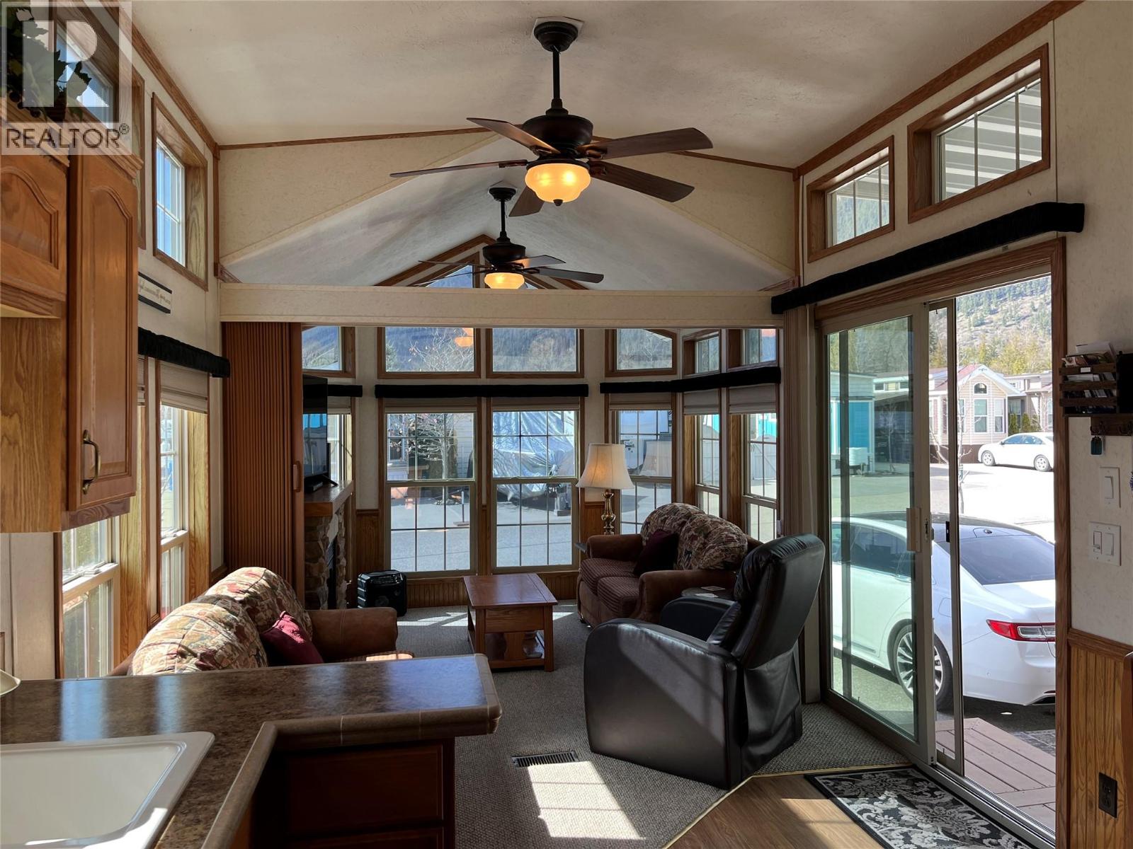 1383 Silver Sands Road Unit# 120, Sicamous, British Columbia  V0E 2V1 - Photo 7 - 10381755