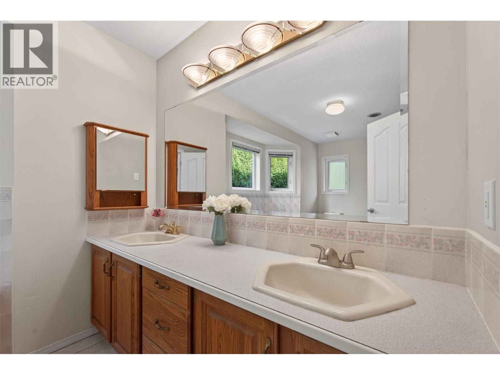 570 Casa Grande Drive, West Kelowna, British Columbia  V1Z 3M4 - Photo 40 - 10381062