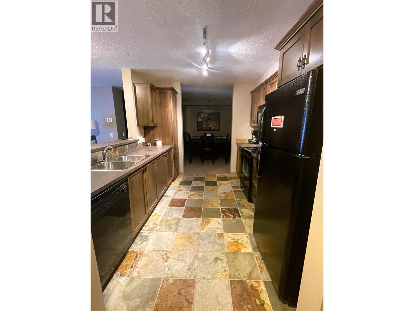 4884 Stanley Street Unit# 407, Radium Hot Springs, British Columbia  V0A 1M0 - Photo 3 - 10379787